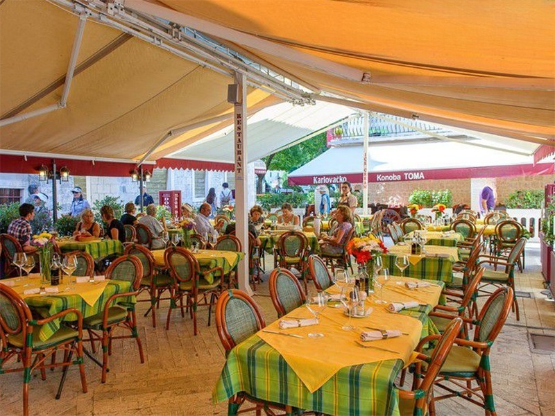 Traditional Dalmatian cuisine at Don Dino Restaurant, Croatia