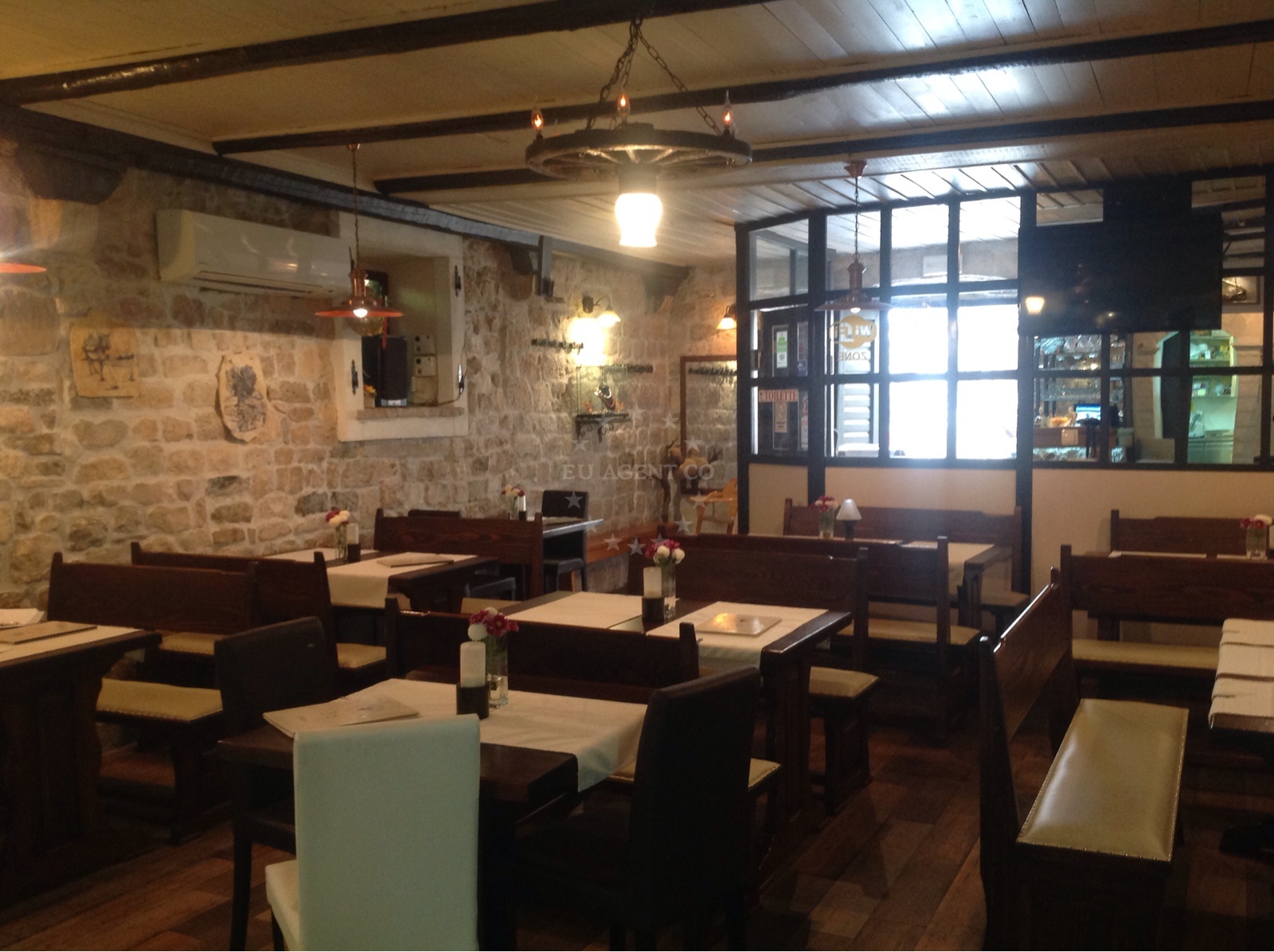 Grilled lamb pasticada and seafood dishes at Konoba TRS