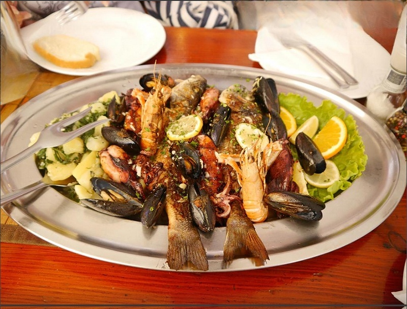 Dalmatian specialty dishes on display at Pizzeria Kristian