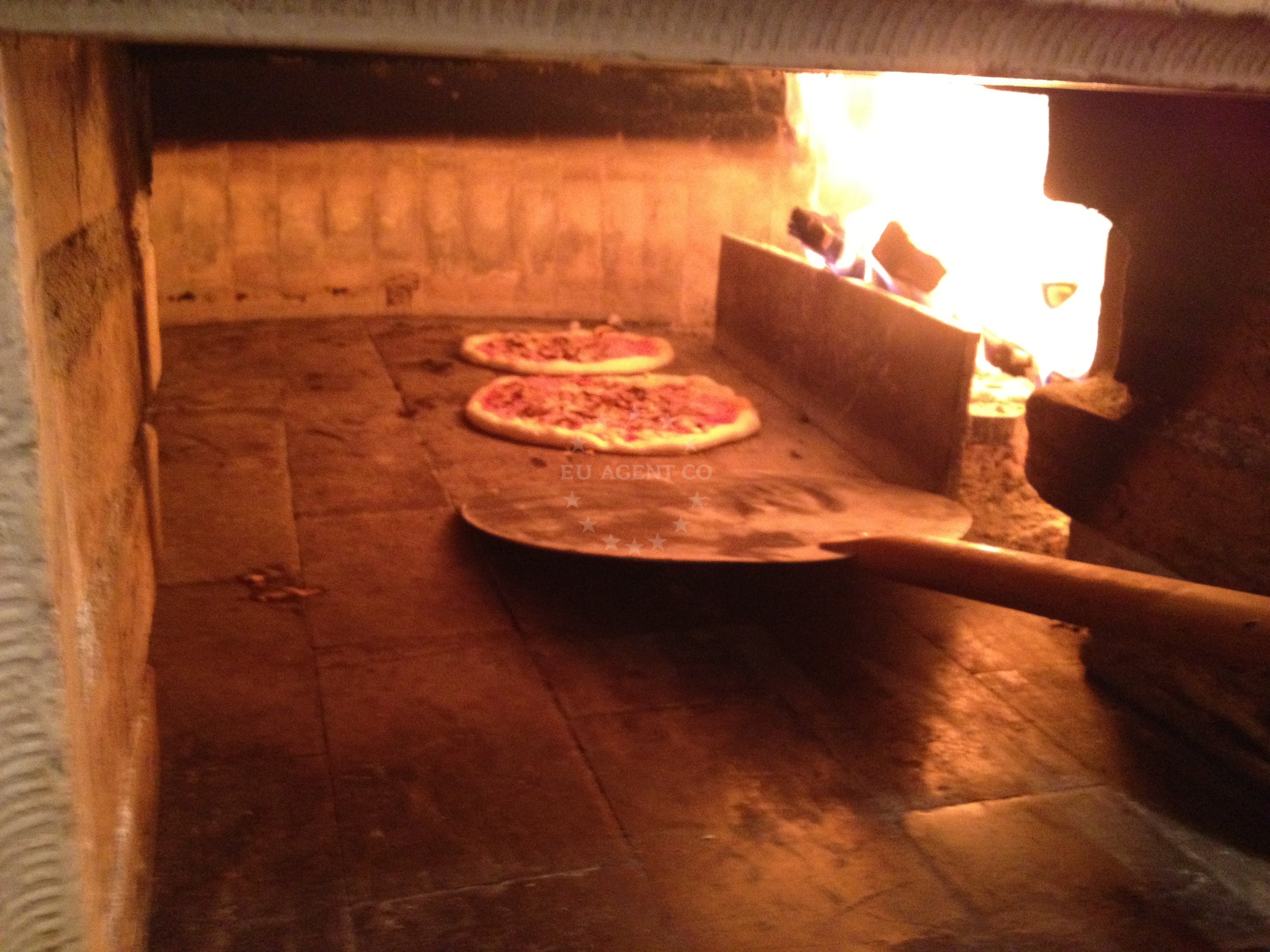 Pizzeria Mirkec located near ACI Marina Trogir, Central Dalmatia
