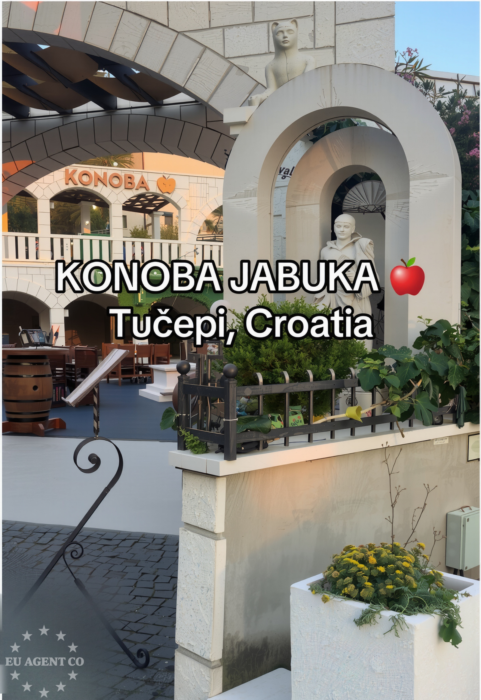 Restaurant in Tučepi, Central Dalmatia, overlooking the Adriatic Sea