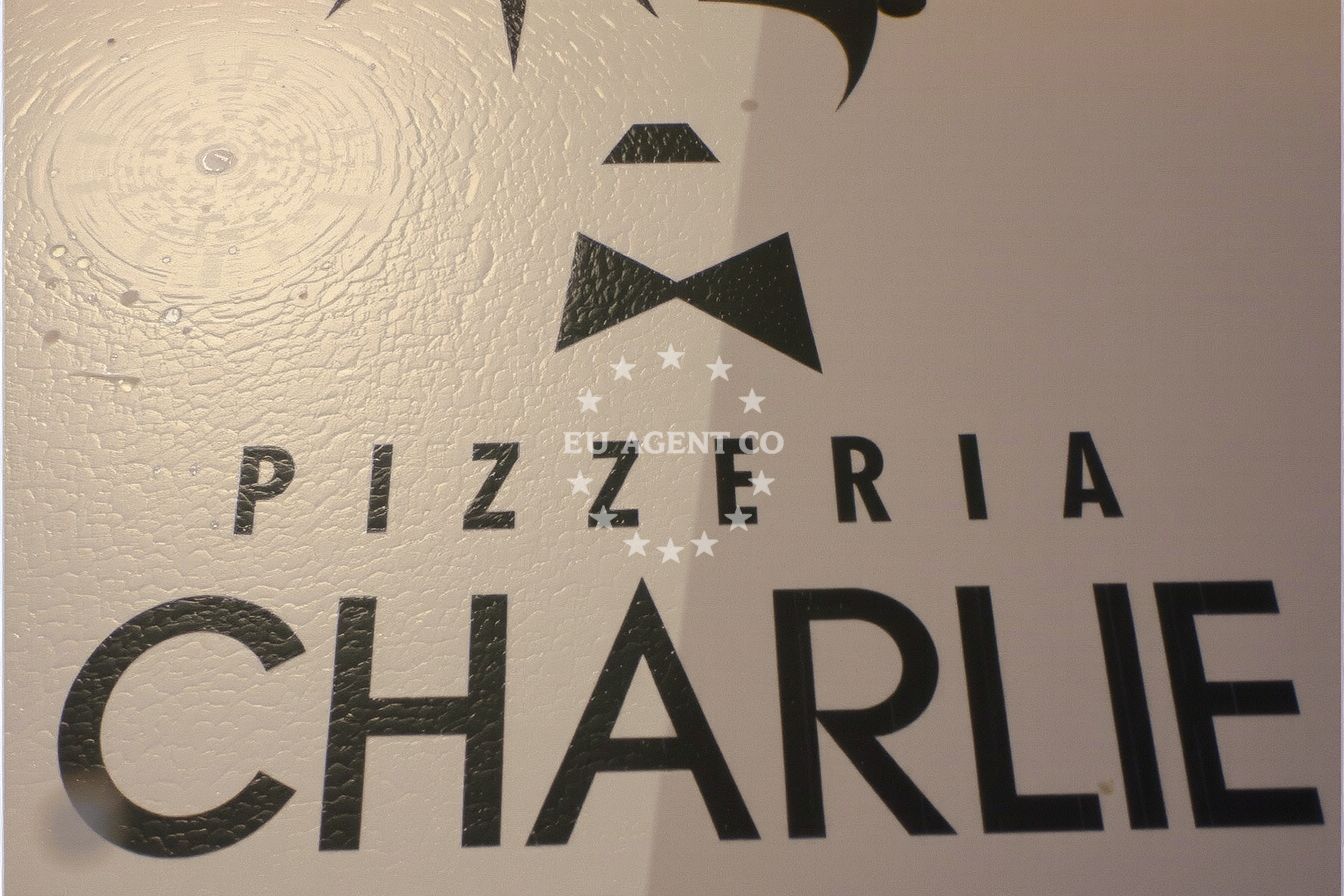 Additional view of Pizzeria Charly restaurant in Restaurant in Komiža on the island Vis, Central Dalmatia, Croatia photo 6