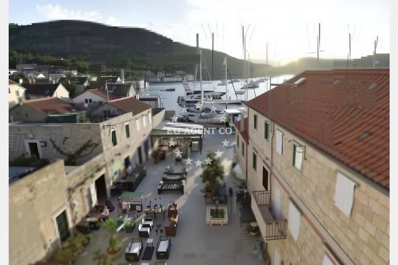 Additional view of Lambik restaurant in Restaurant in Kut on the island Vis, Central Dalmatia, Croatia photo 10