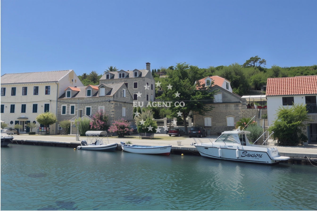 Additional view of Konoba Aldura restaurant in Restaurant in Zlarin on the island Zlarin, Central Dalmatia, Croatia photo 16