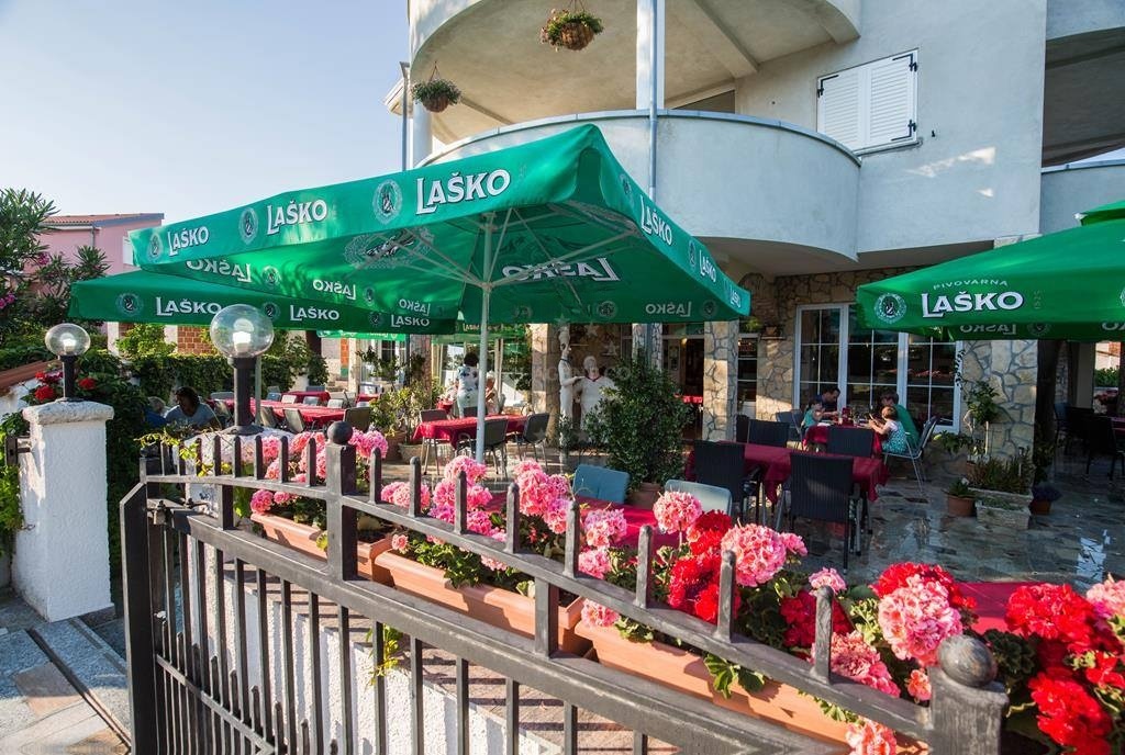 Additional view of Barka restaurant in Restaurant in Banjole, Istria and Kvarner, Croatia photo 11