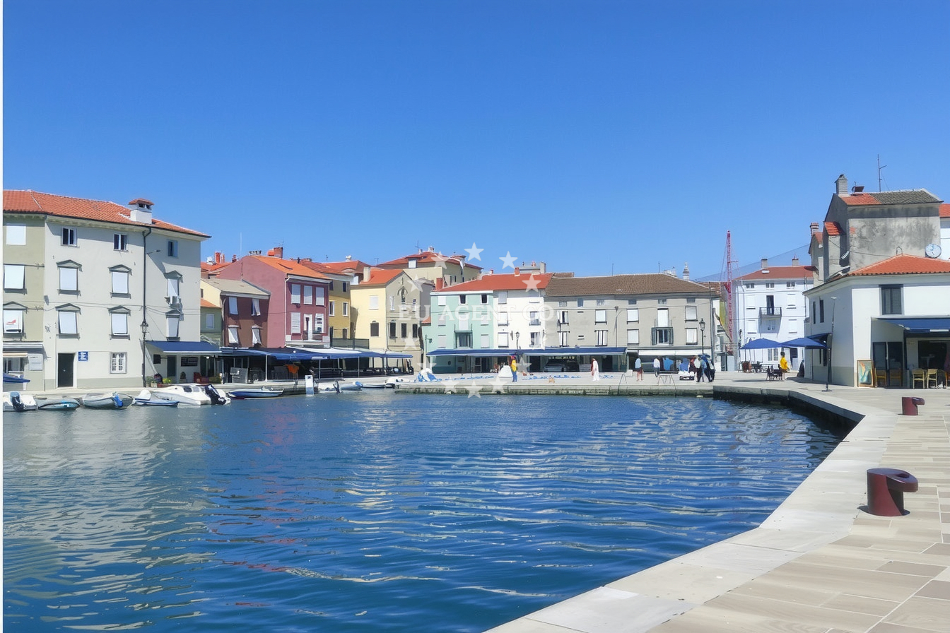Additional view of Konoba Roza restaurant in Restaurant in Cres on the island Cres, Istria and Kvarner, Croatia photo 10