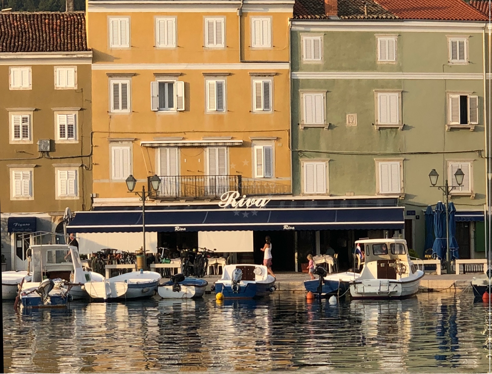 Restaurant in Cres, near Cres Harbour with Adriatic Sea views