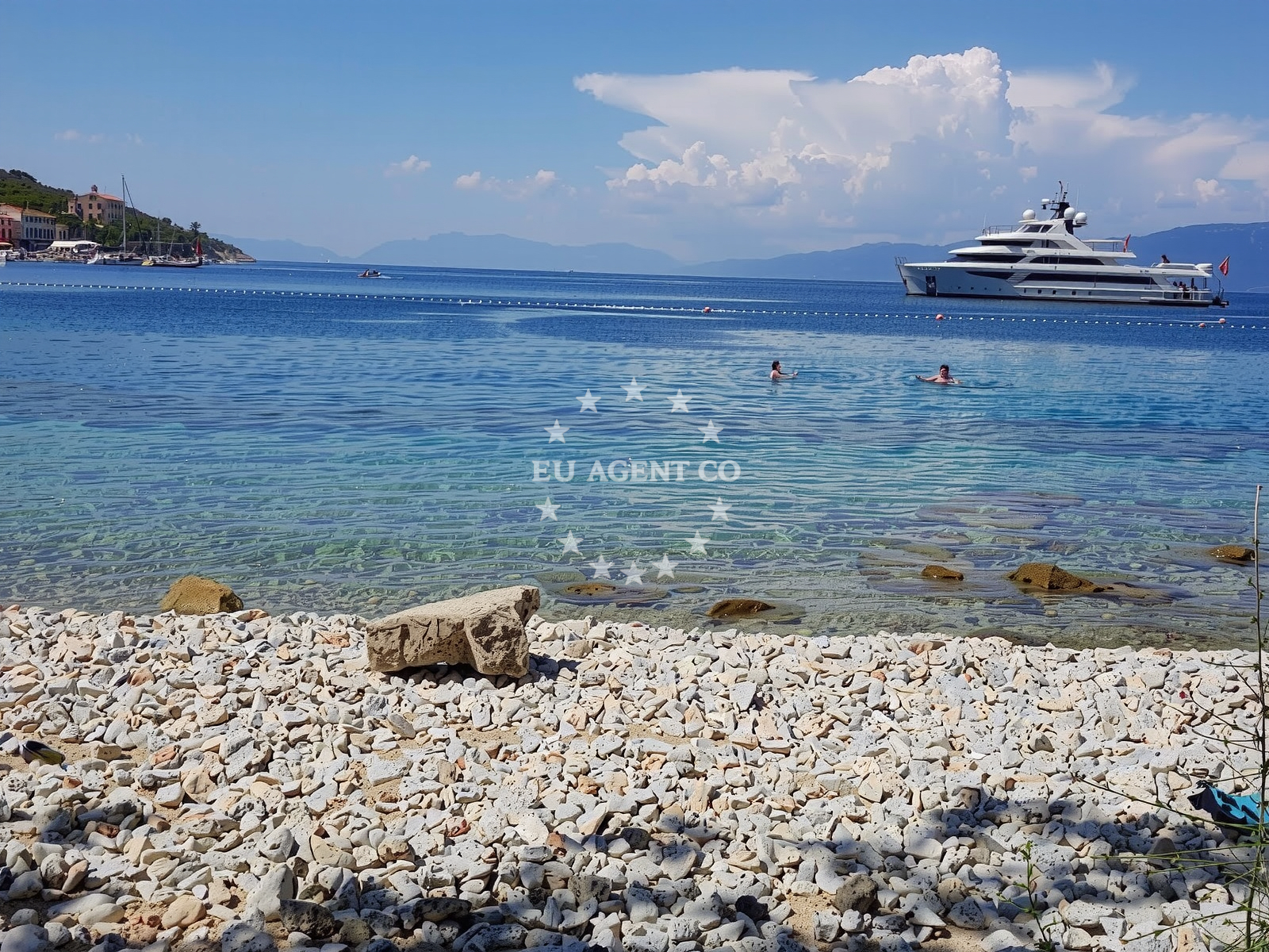 Additional view of MaMaLu restaurant in Restaurant in Valun on the island Cres, Istria and Kvarner, Croatia photo 8