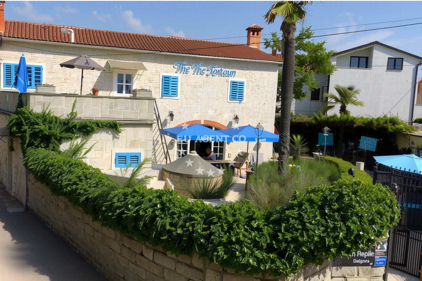 Additional view of Pizzeria Jungle Bar restaurant in Restaurant in Funtana, Istria and Kvarner, Croatia photo 4
