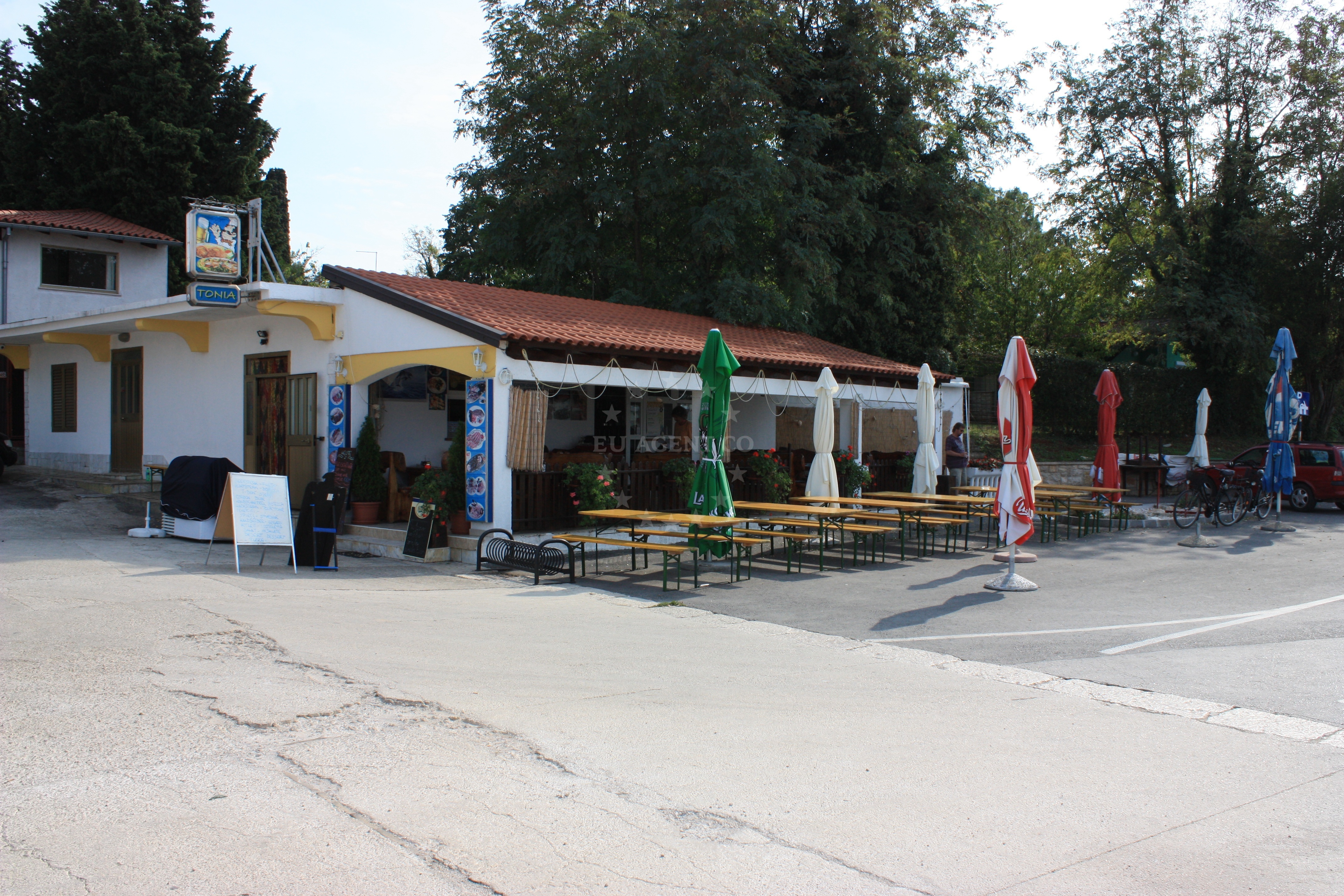 Tonia Restaurant in Funtana, Croatia, located near Marina Funtana with views of the Adriatic Sea.