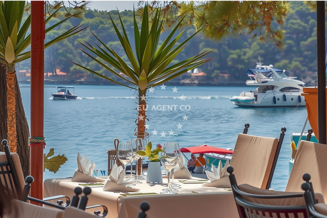 Additional view of Konoba Cigale restaurant in Restaurant in Mali Lošinj on the island Lošinj, Istria and Kvarner, Croatia photo 16
