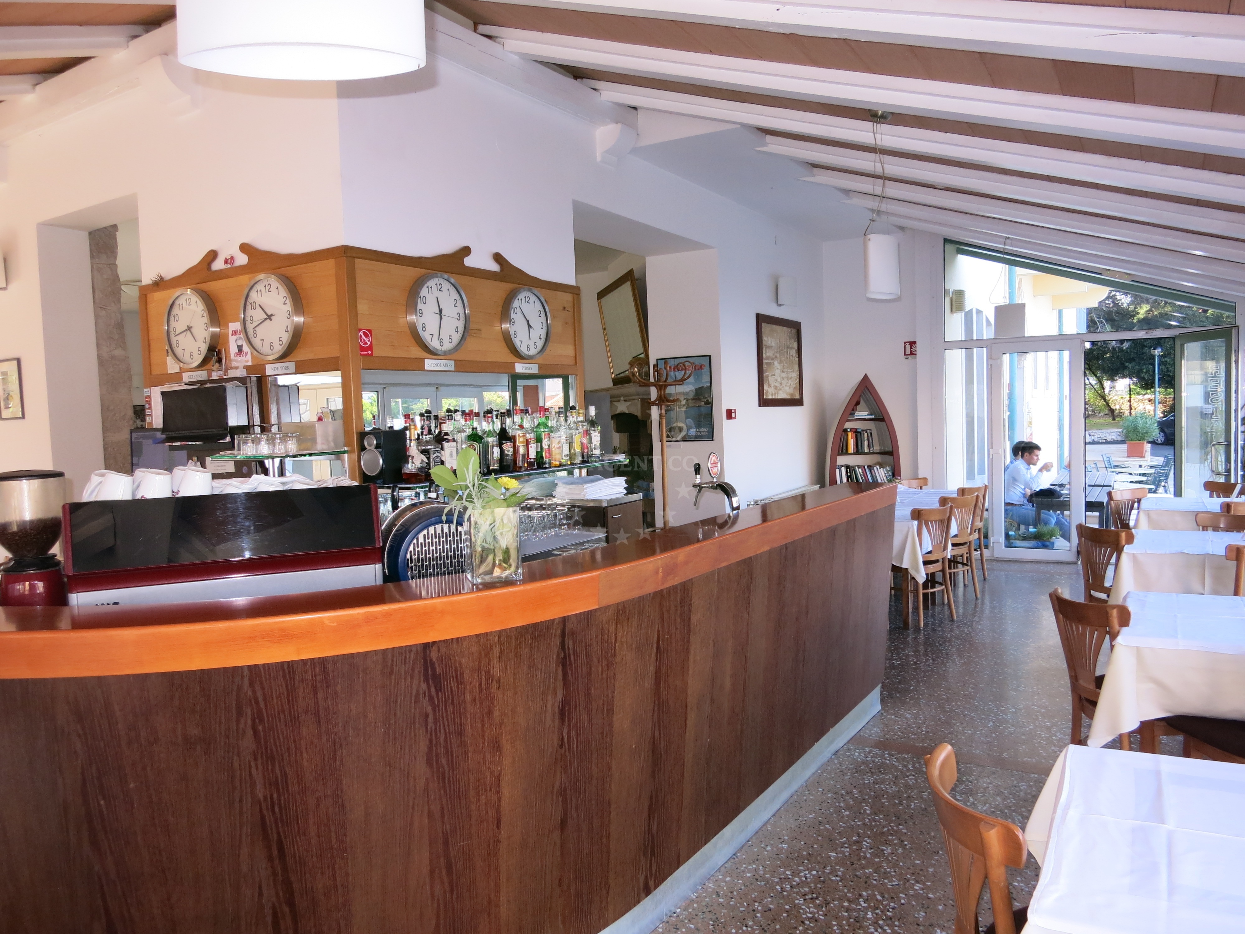 Restaurant menu featuring Croatian seafood and risotto