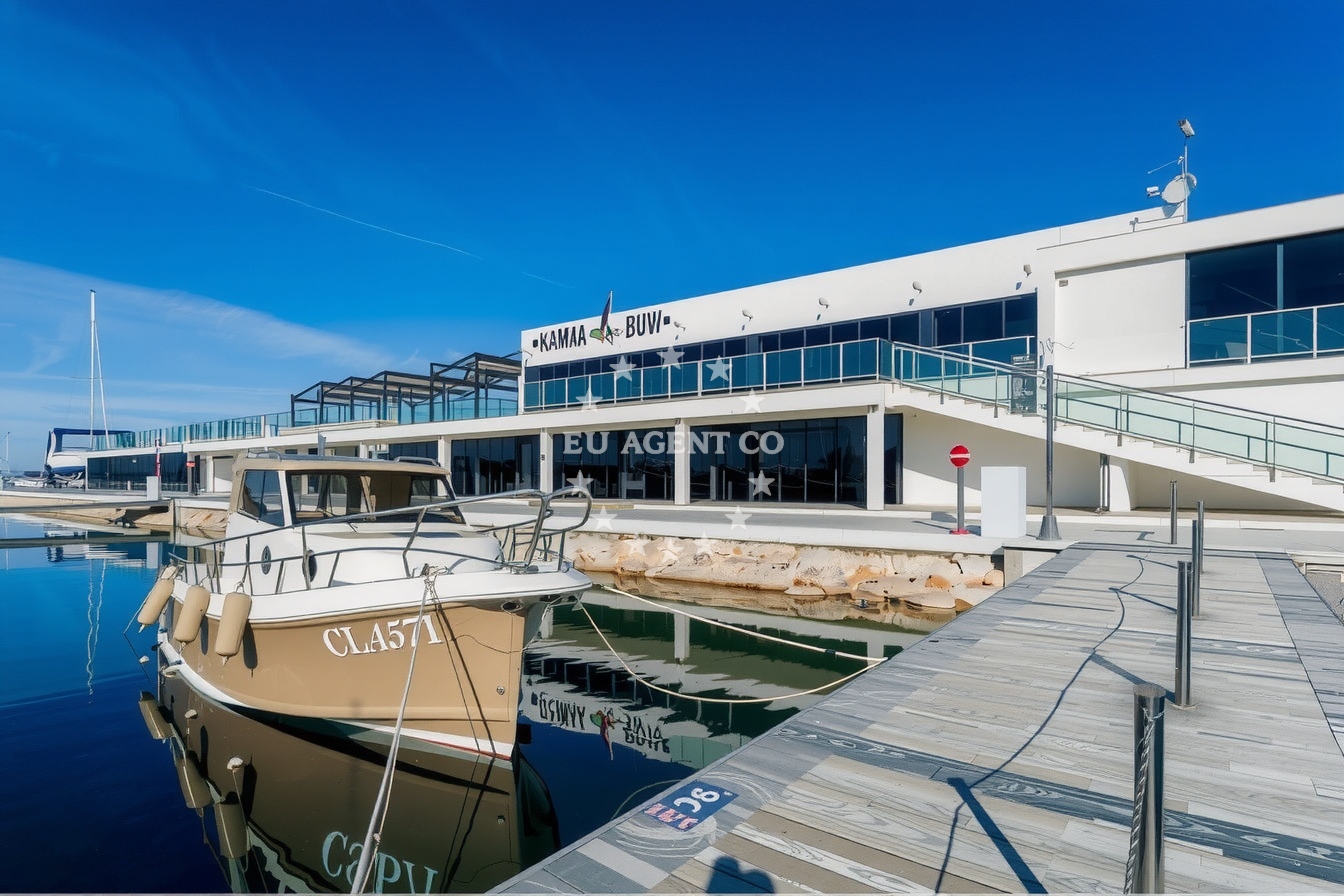 Additional view of Bistro & Caffe Bar Marina restaurant in Restaurant in Novi Vinodolski, Istria and Kvarner, Croatia photo 9