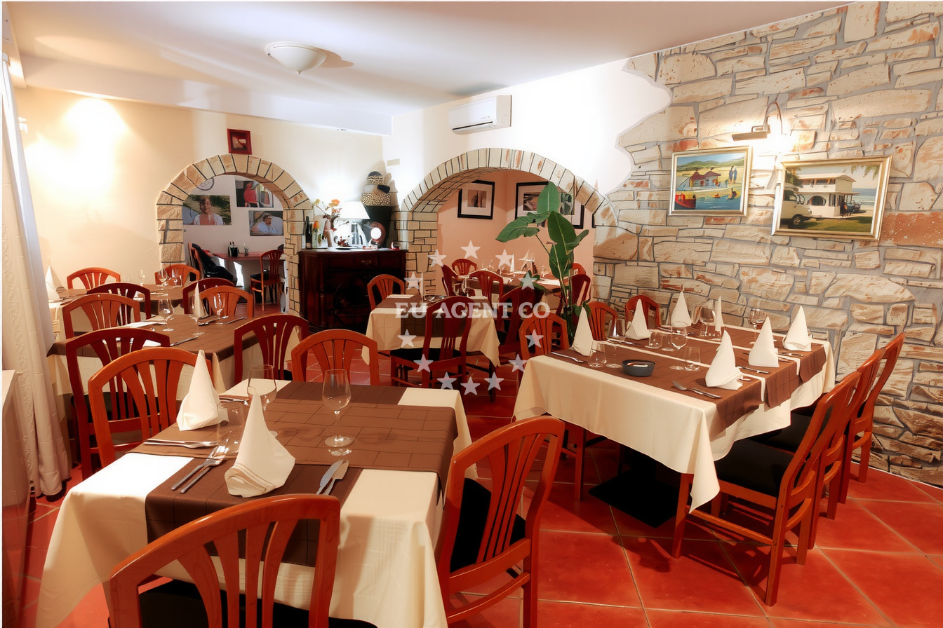 Additional view of Čok restaurant in Restaurant in Novigrad Istarski, Istria and Kvarner, Croatia photo 9