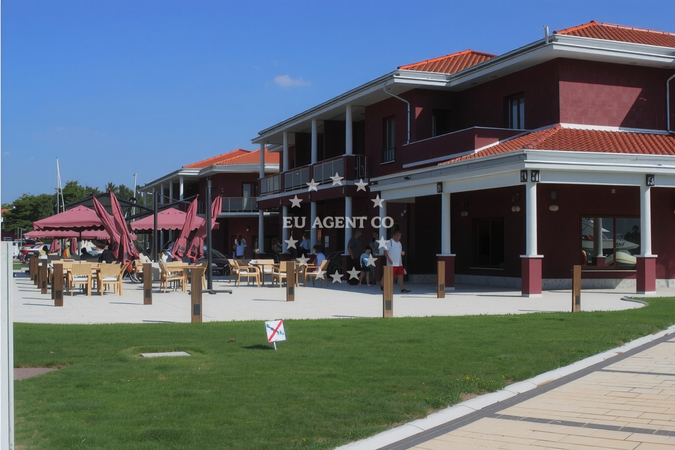 Additional view of Ribarska Konoba Al Porto restaurant in Restaurant in Novigrad Istarski, Istria and Kvarner, Croatia photo 7