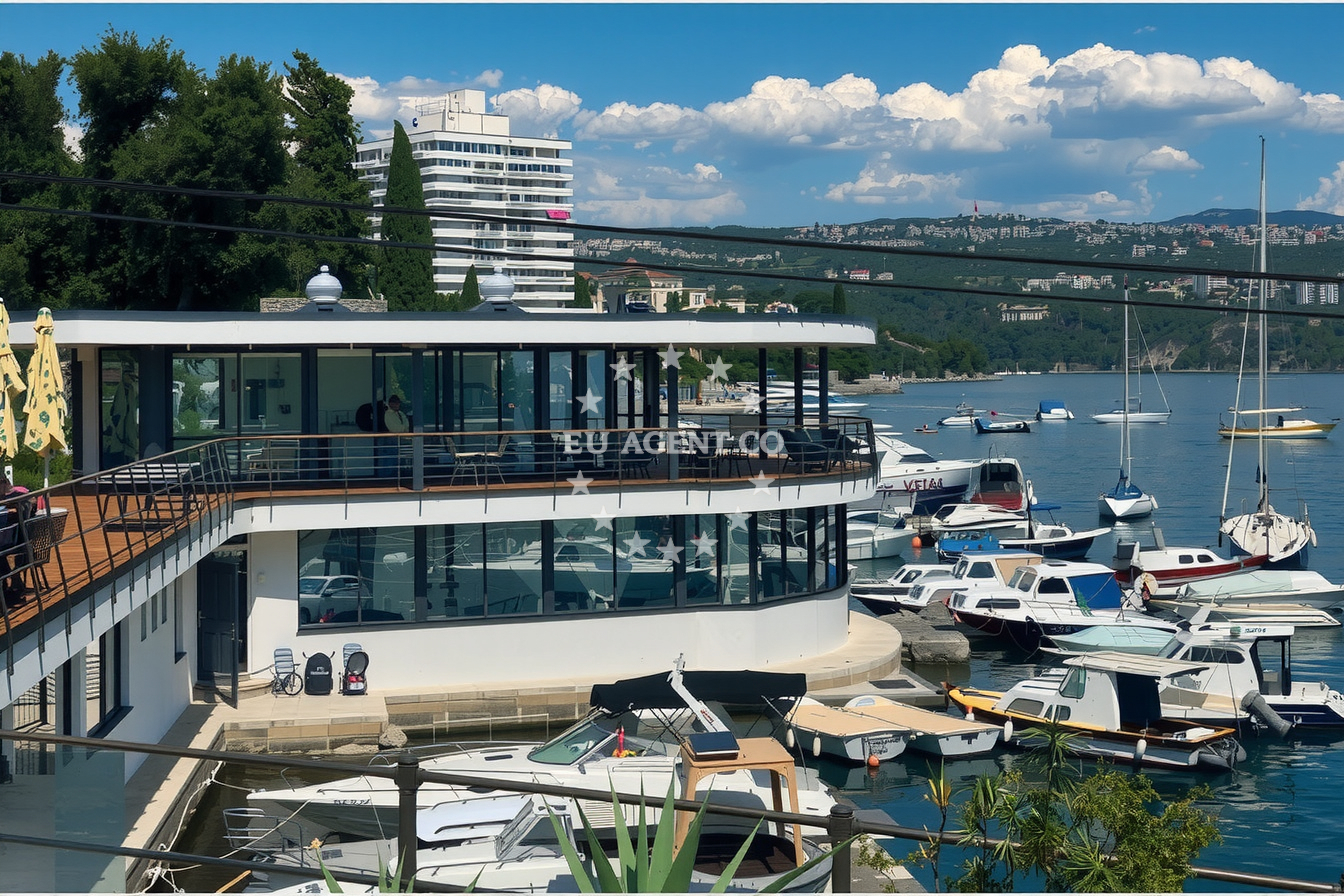 Additional view of Yacht Club restaurant in Restaurant in Opatija, Istria and Kvarner, Croatia photo 11