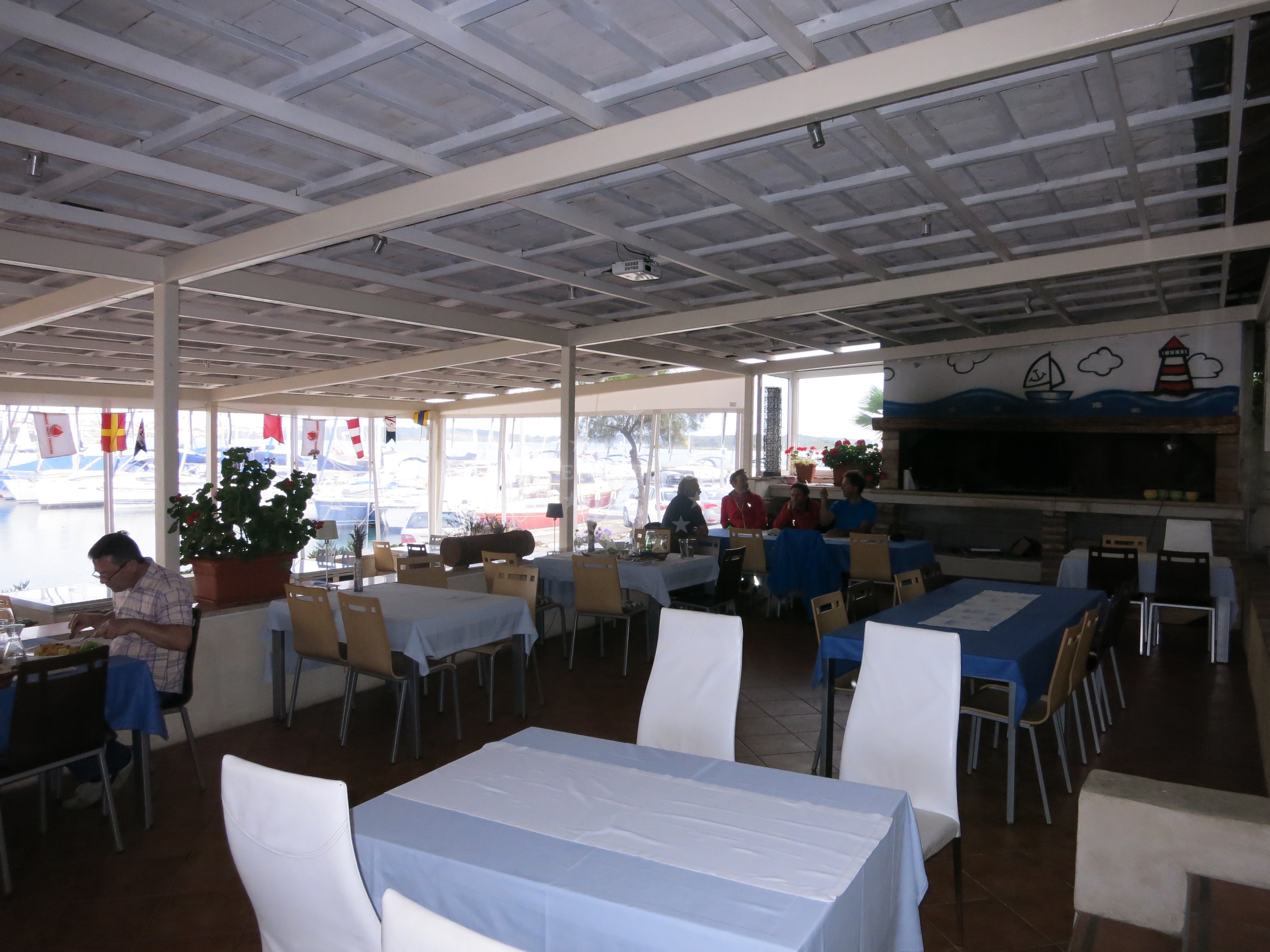 Grilled seafood and Dalmatian cuisine at Boccaporta Restaurant