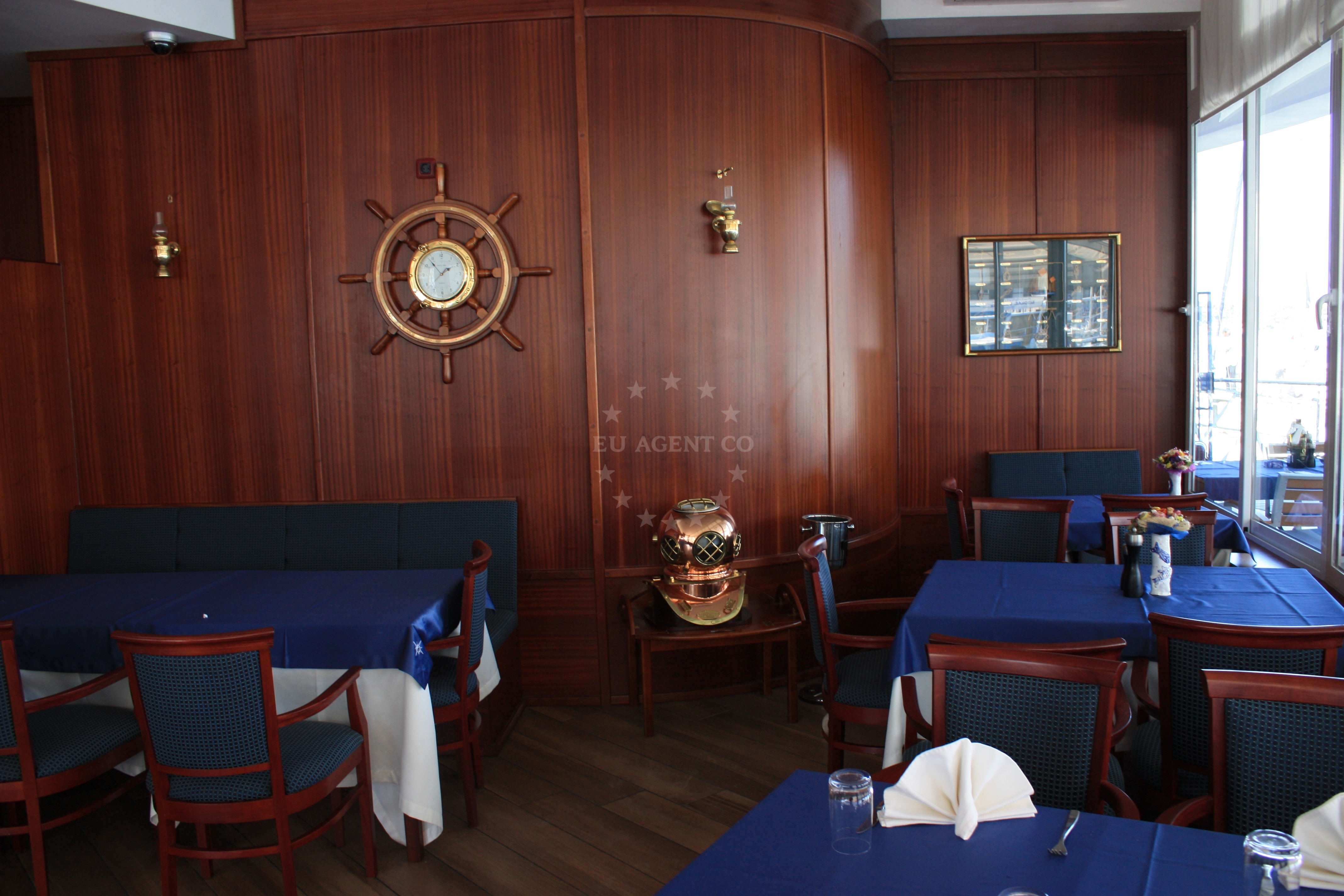 Buffet Torta Restaurant interior with harbor views