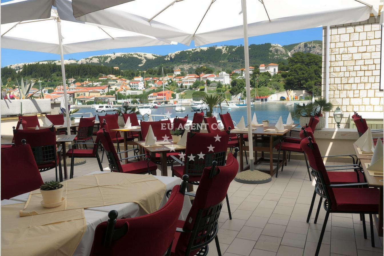 Additional view of Restaurant Gonar in Restaurant in Kampor on the island Rab, Istria and Kvarner, Croatia photo 9