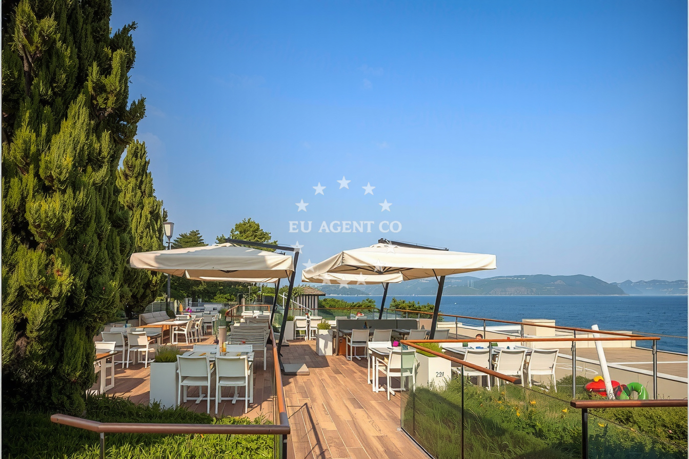 Additional view of Restaurant Bellevue in Restaurant in Lopar on the island Rab, Istria and Kvarner, Croatia photo 12