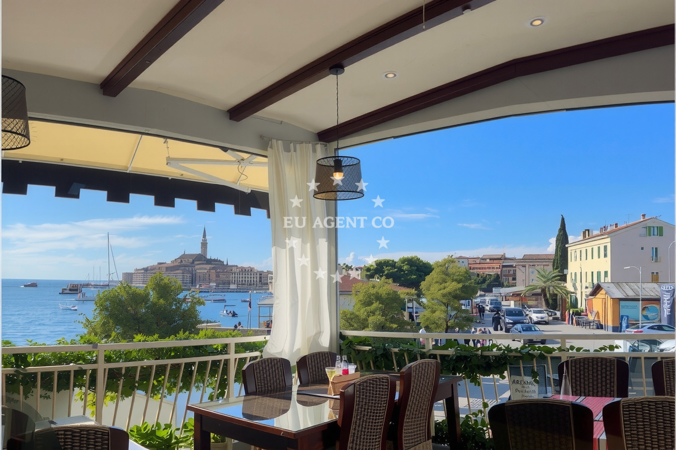 Additional view of Lovor restaurant in Restaurant in Rovinj, Istria and Kvarner, Croatia photo 9