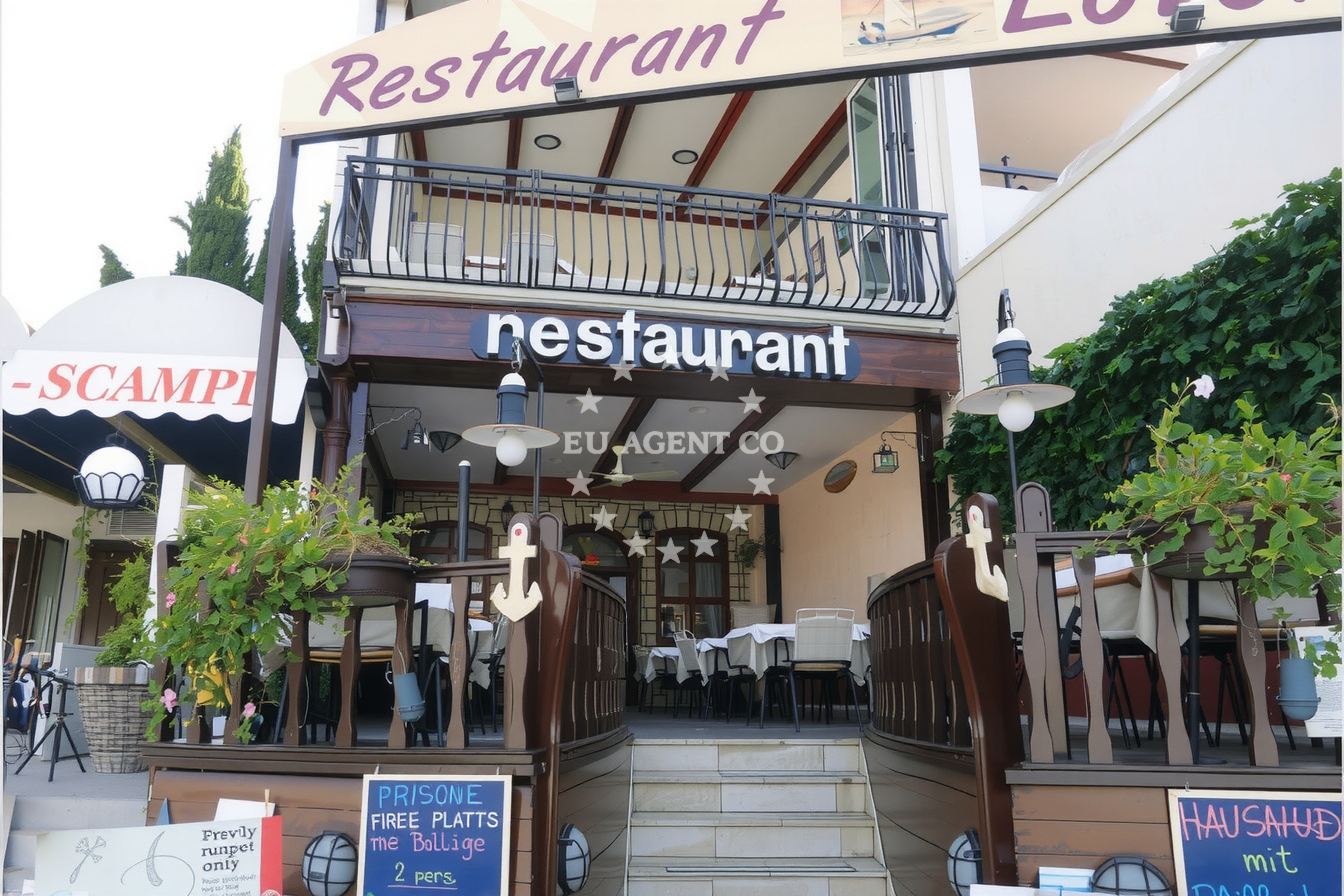 Additional view of Lovor restaurant in Restaurant in Rovinj, Istria and Kvarner, Croatia photo 11