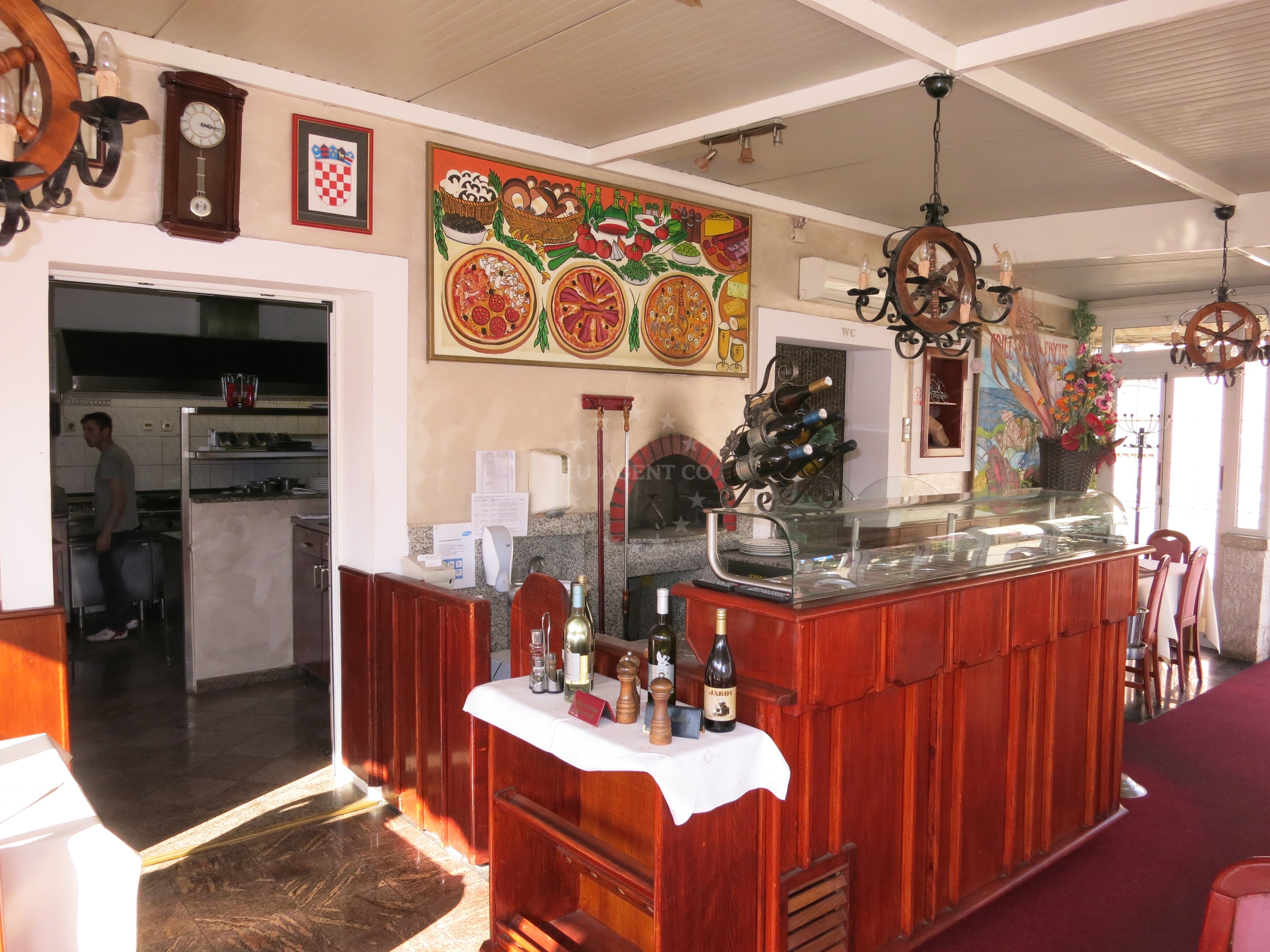 Approach and location view of Azzuro restaurant in Restaurant in Vrsar, Istria and Kvarner, Croatia photo 3