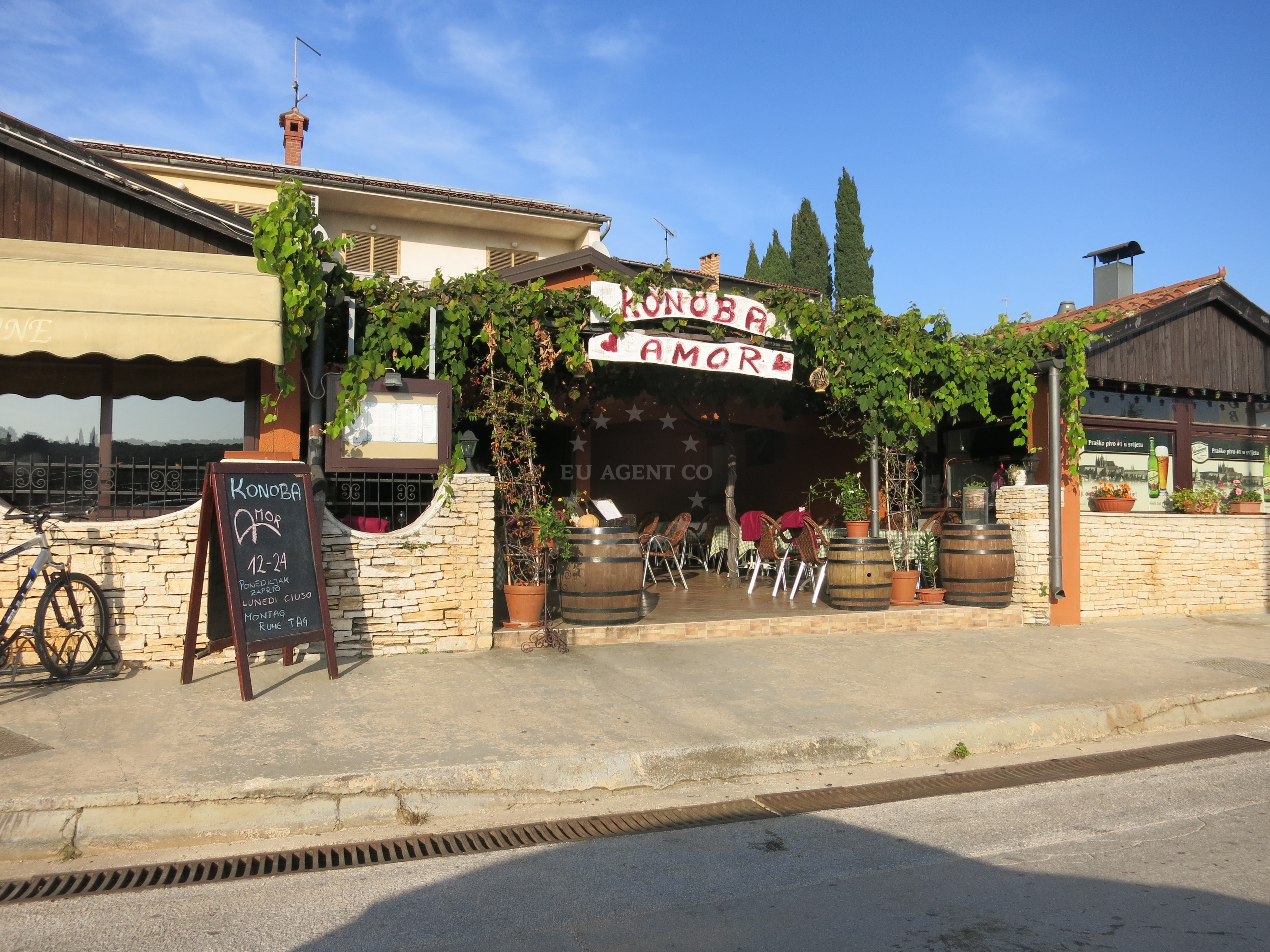 Traditional Istrian dishes at Konoba Amor restaurant