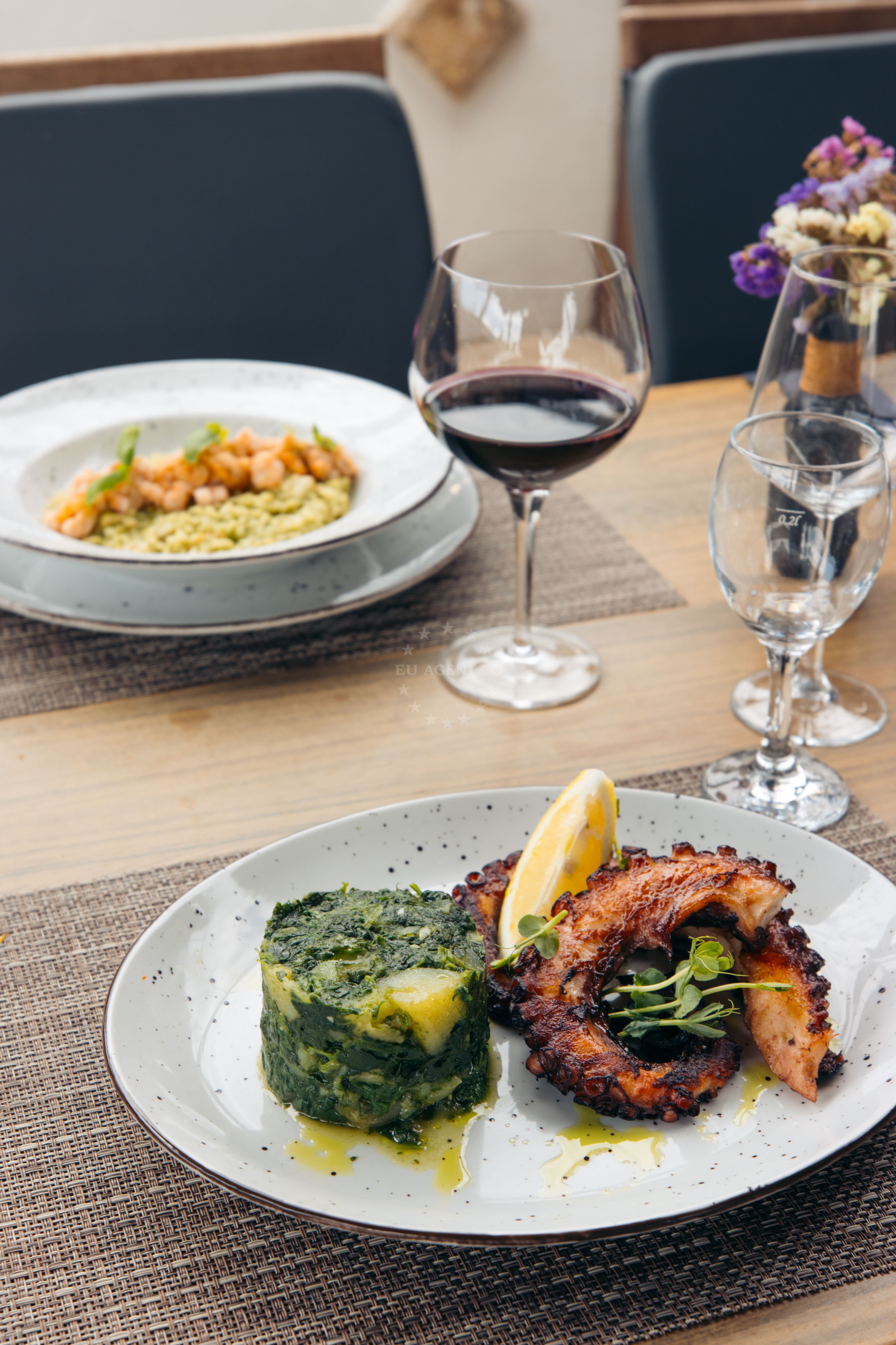 Fresh seafood platter on display at Liburnija Restaurant