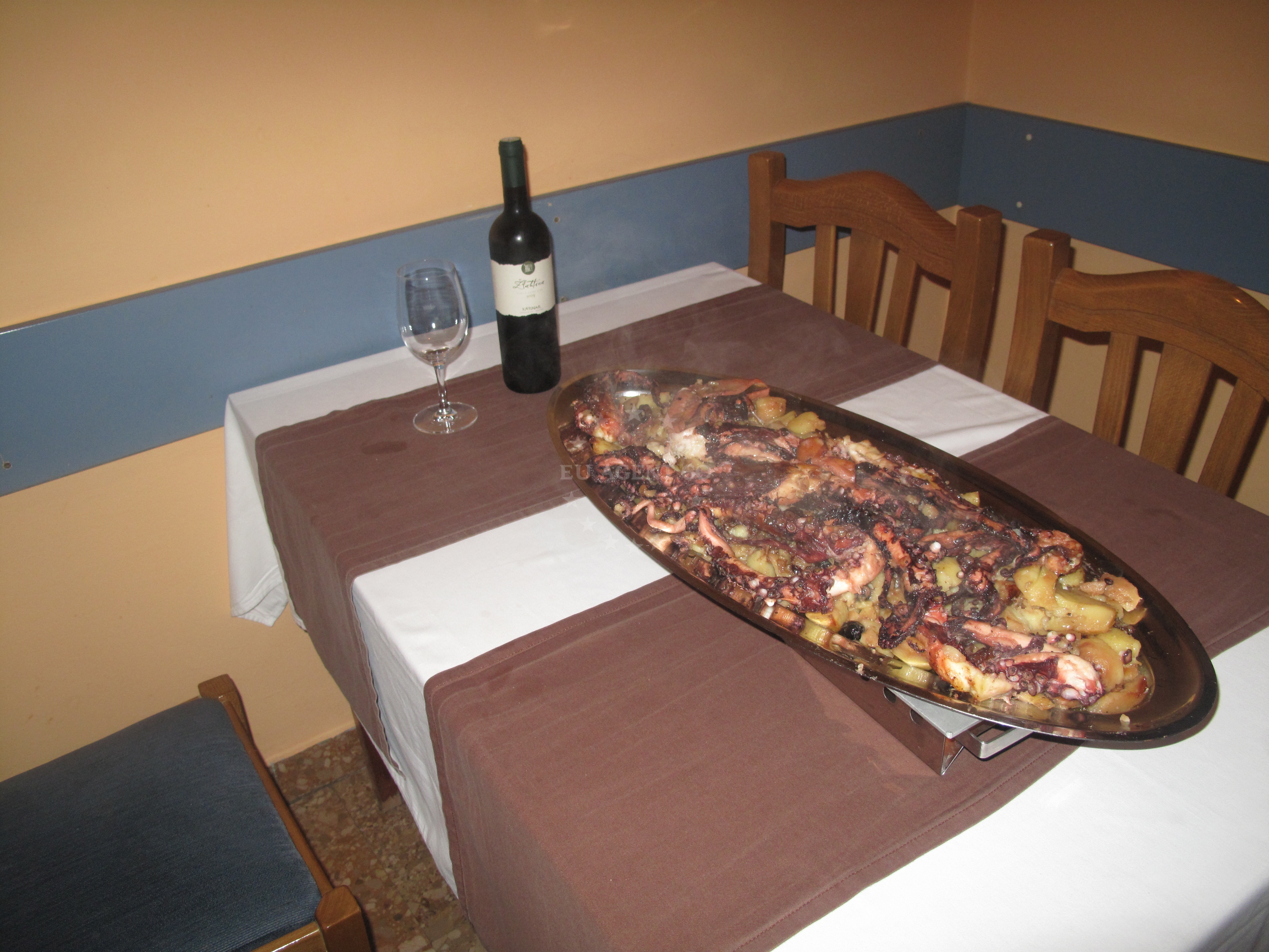 Interior dining area at Restaurant Guste