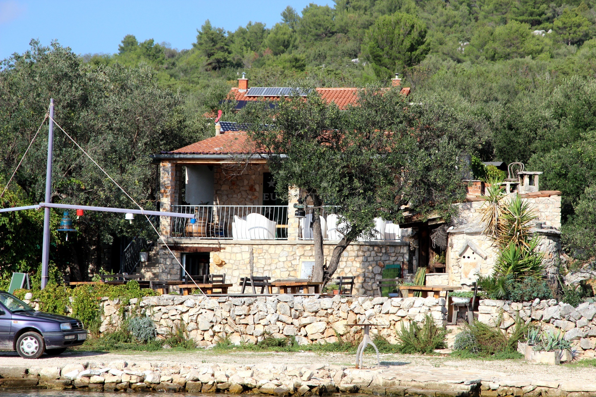 Taverna Go-Ro in Magrovica Bay, Dugi Otok