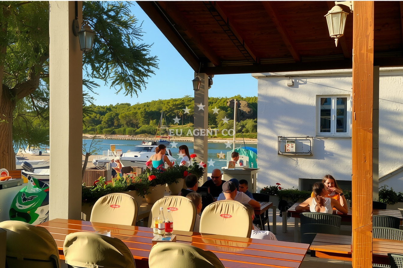 Additional view of Pizzeria Galeb restaurant in Restaurant in Veli Rat on the island Dugi Otok, North Dalmatia, Croatia photo 5