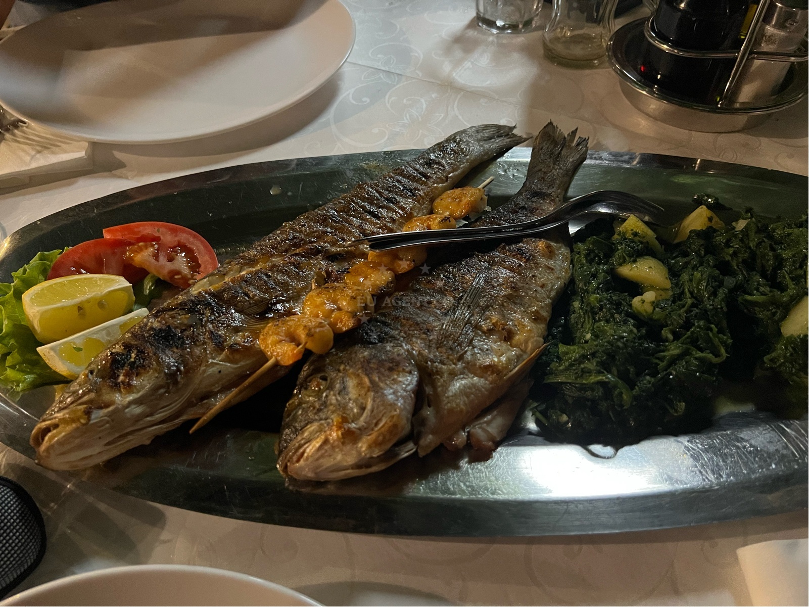Grilled seafood and meat dishes at Konoba Maestro Restaurant