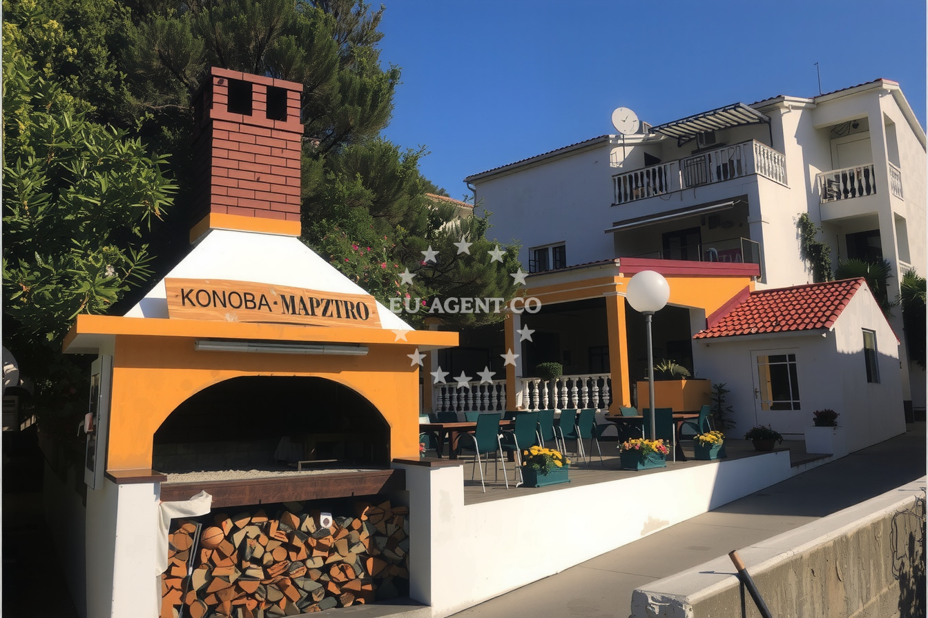 Additional view of Konoba Maestro restaurant in Restaurant in Ist on the island Ist, North Dalmatia, Croatia photo 11