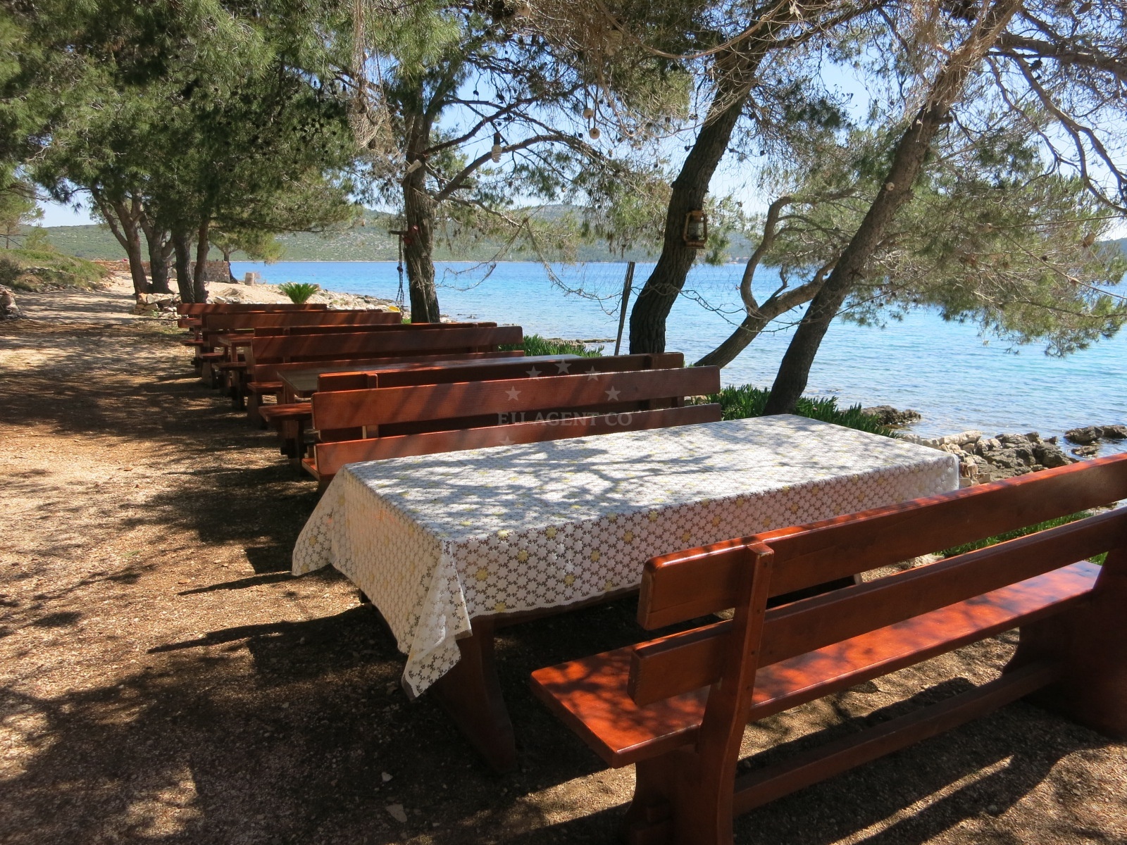 Dining area at Paradiso Restaurant with views of the Adriatic Sea