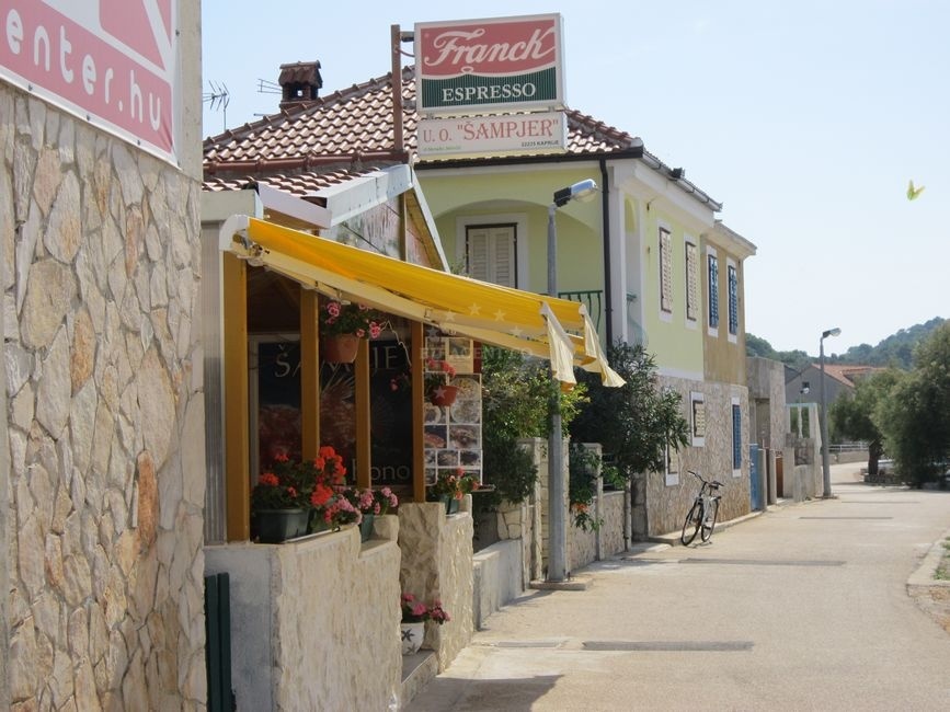 Restaurant terrace with Adriatic Sea views, Kaprije