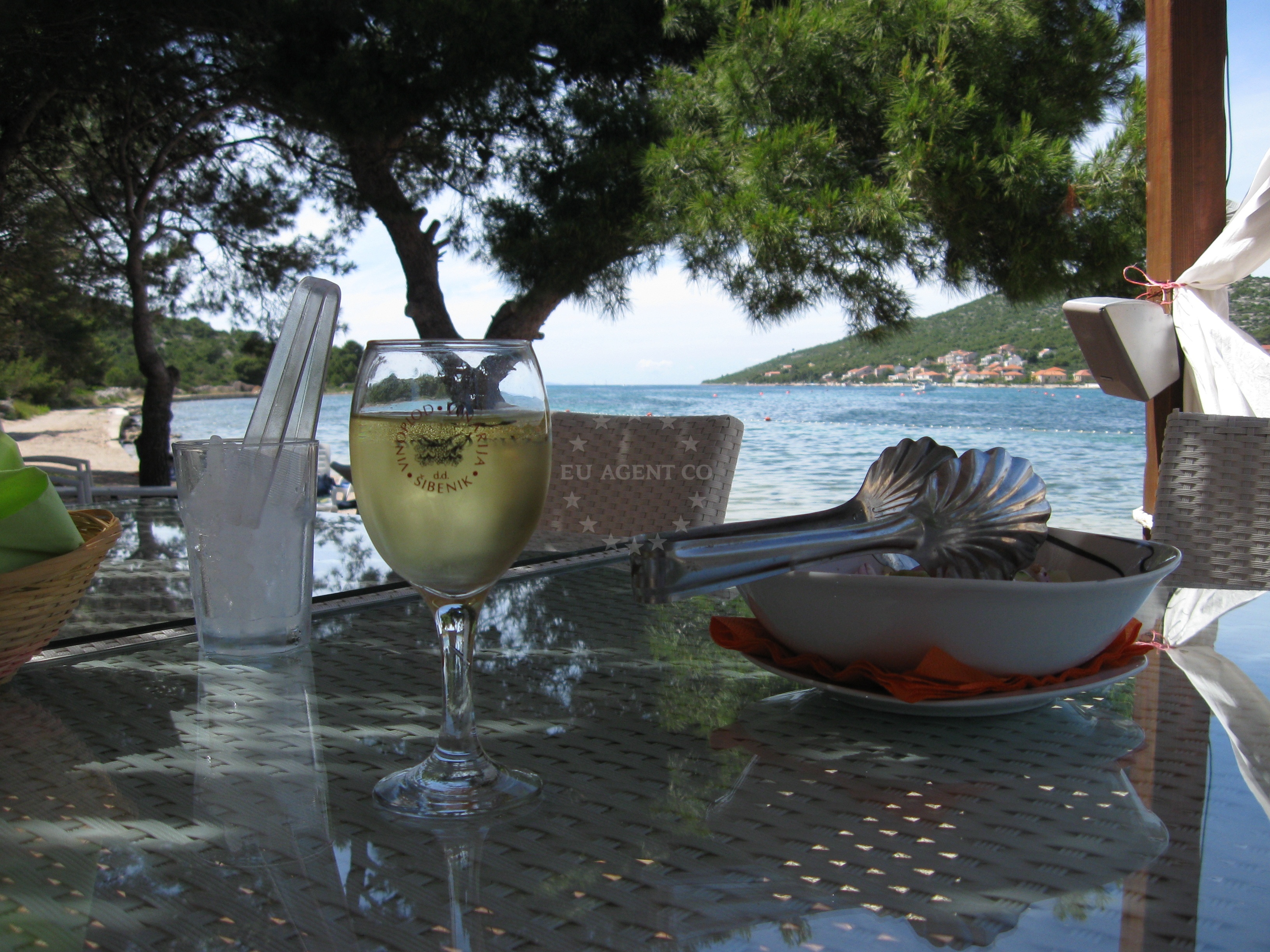 Liberty Restaurant overlooking the beach in Kaprije, North Dalmatia, Croatia