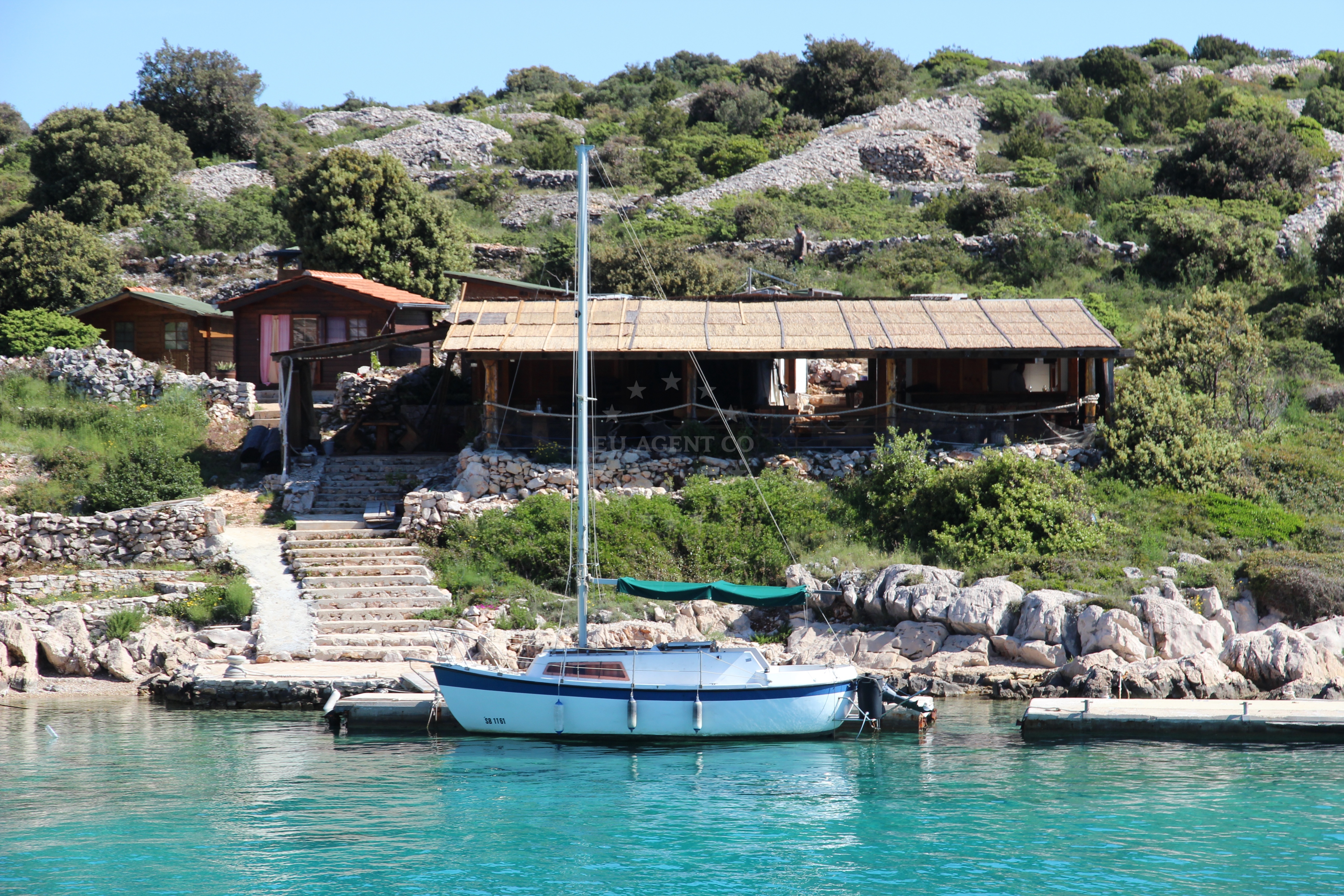 Konoba Kunjka restaurant on Kaprije Island with sea views
