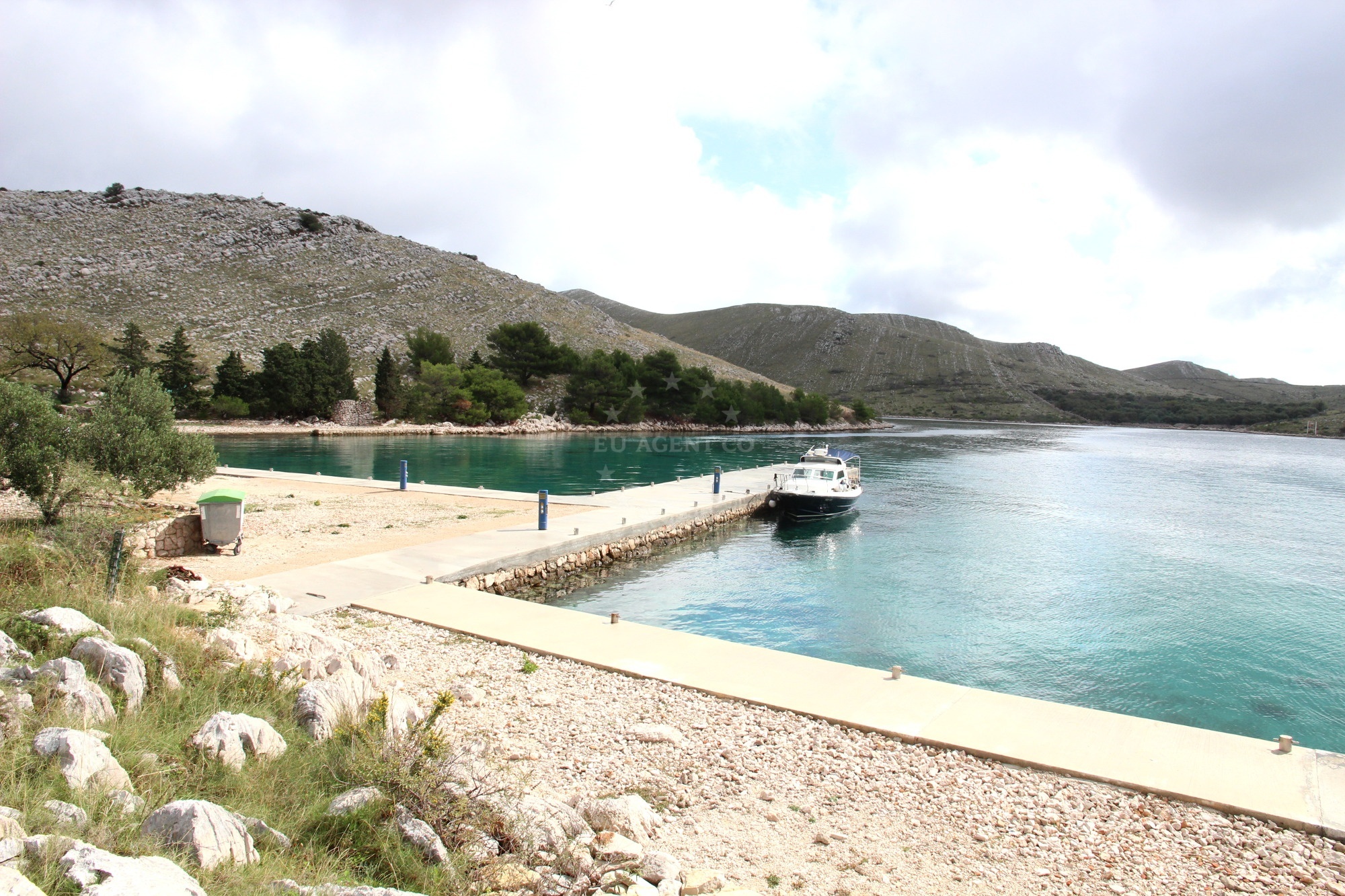 Fresh seafood platter at Restaurant Mare, Kornati National Park