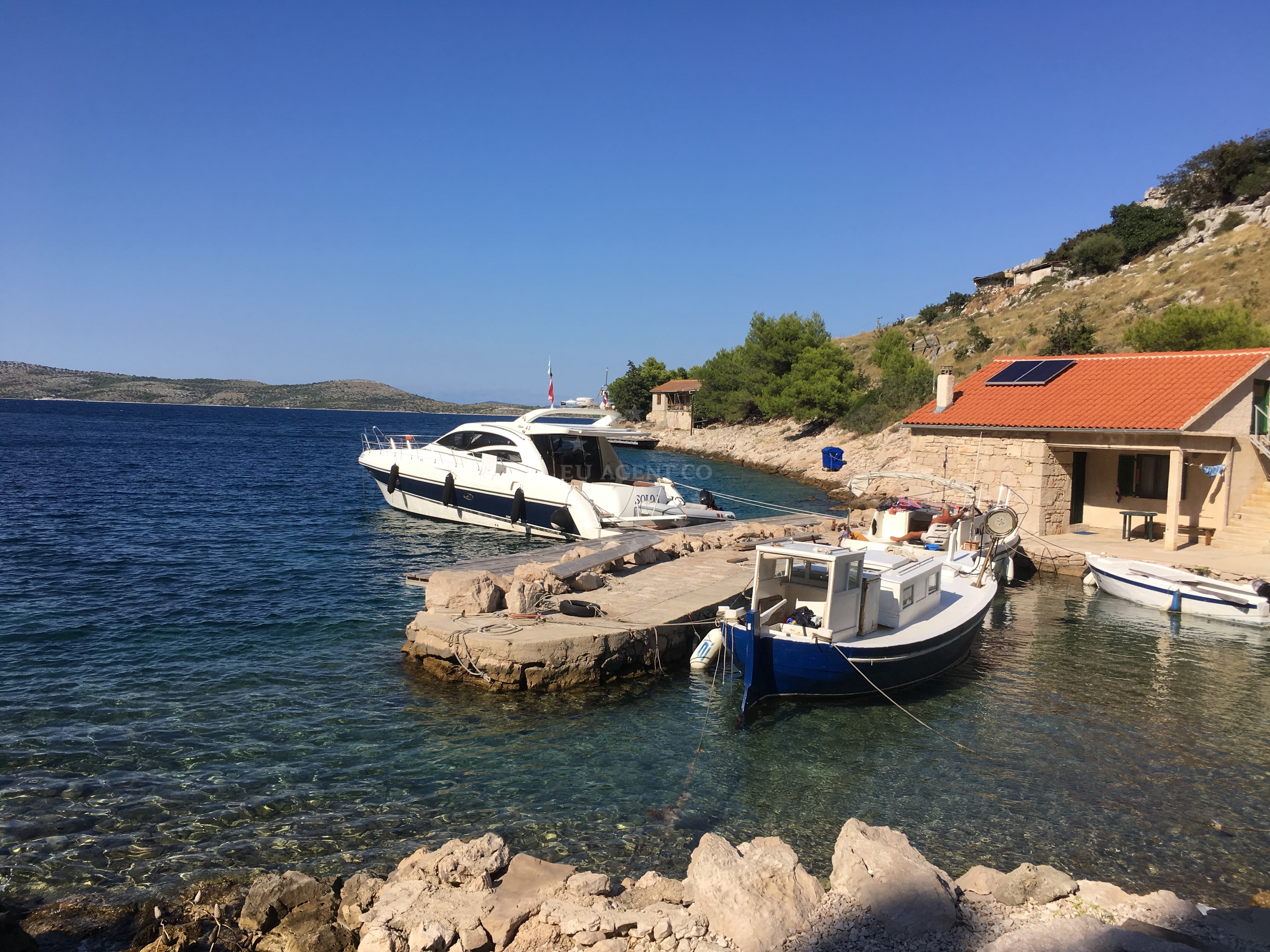 Additional view of Stiniva restaurant in Restaurant in Stiniva on the island Kornat, North Dalmatia, Croatia photo 12