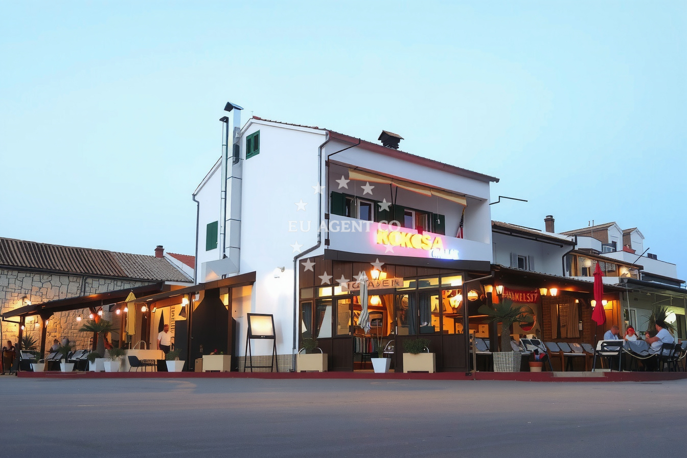 Additional view of Denis restaurant in Restaurant in Jezera on the island Murter, North Dalmatia, Croatia photo 6