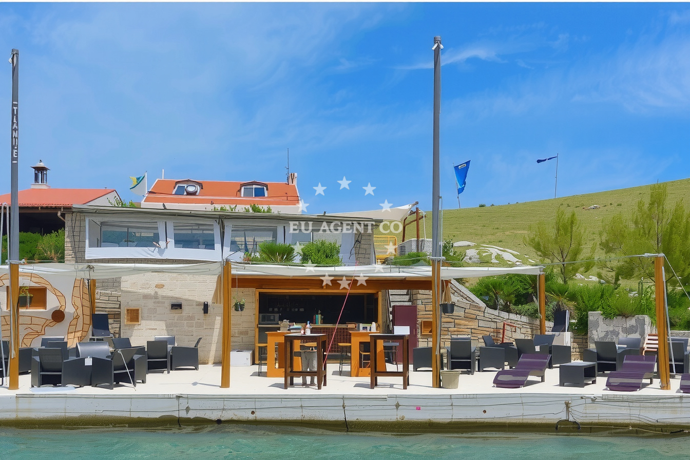 Additional view of Konoba Boba restaurant in Restaurant in Murter on the island Murter, North Dalmatia, Croatia photo 8