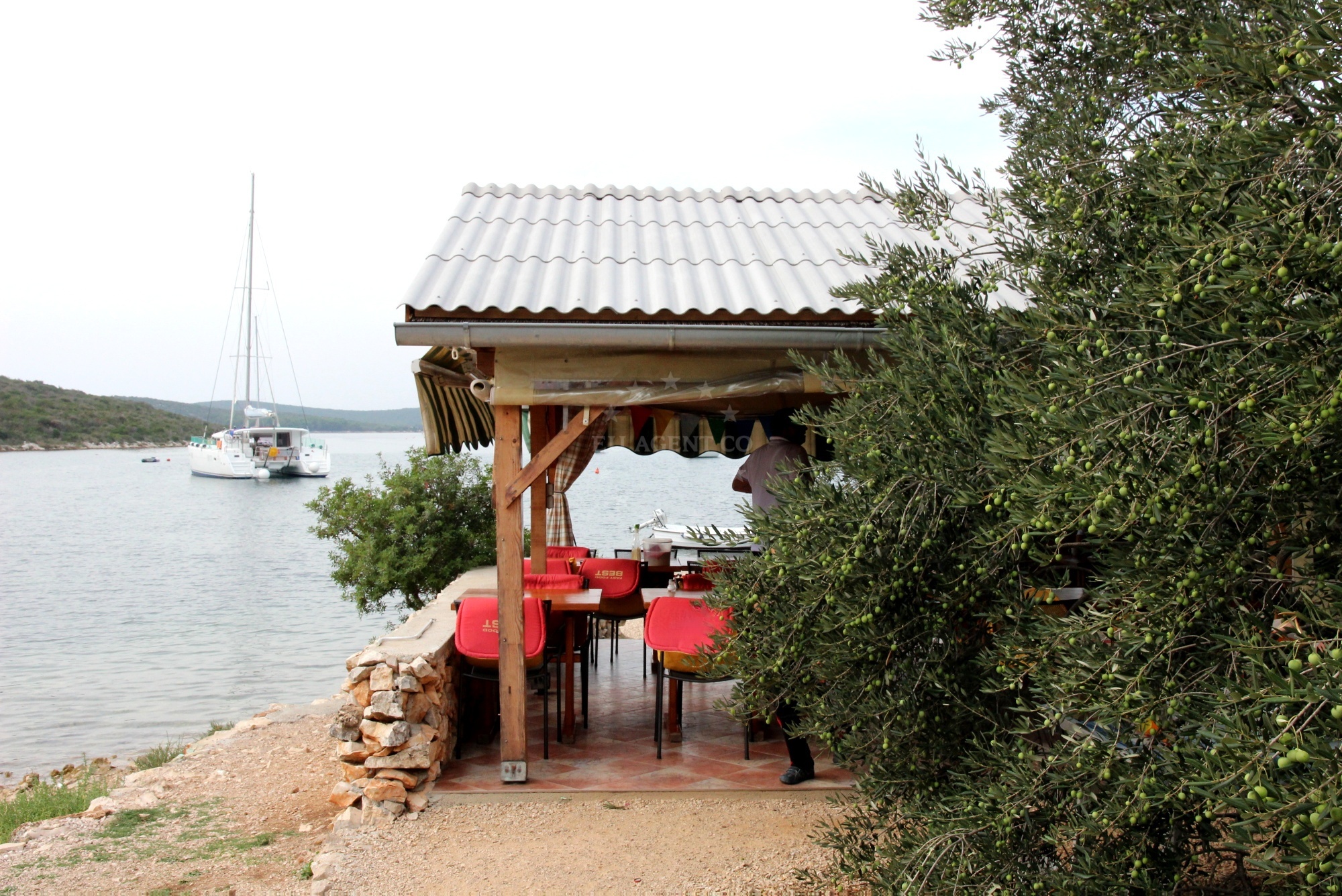 Kiss Restaurant exterior with sea views on Pasman Island