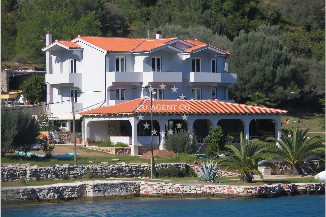 Additional view of Keko restaurant in Restaurant in Rava on the island Rava, North Dalmatia, Croatia photo 15