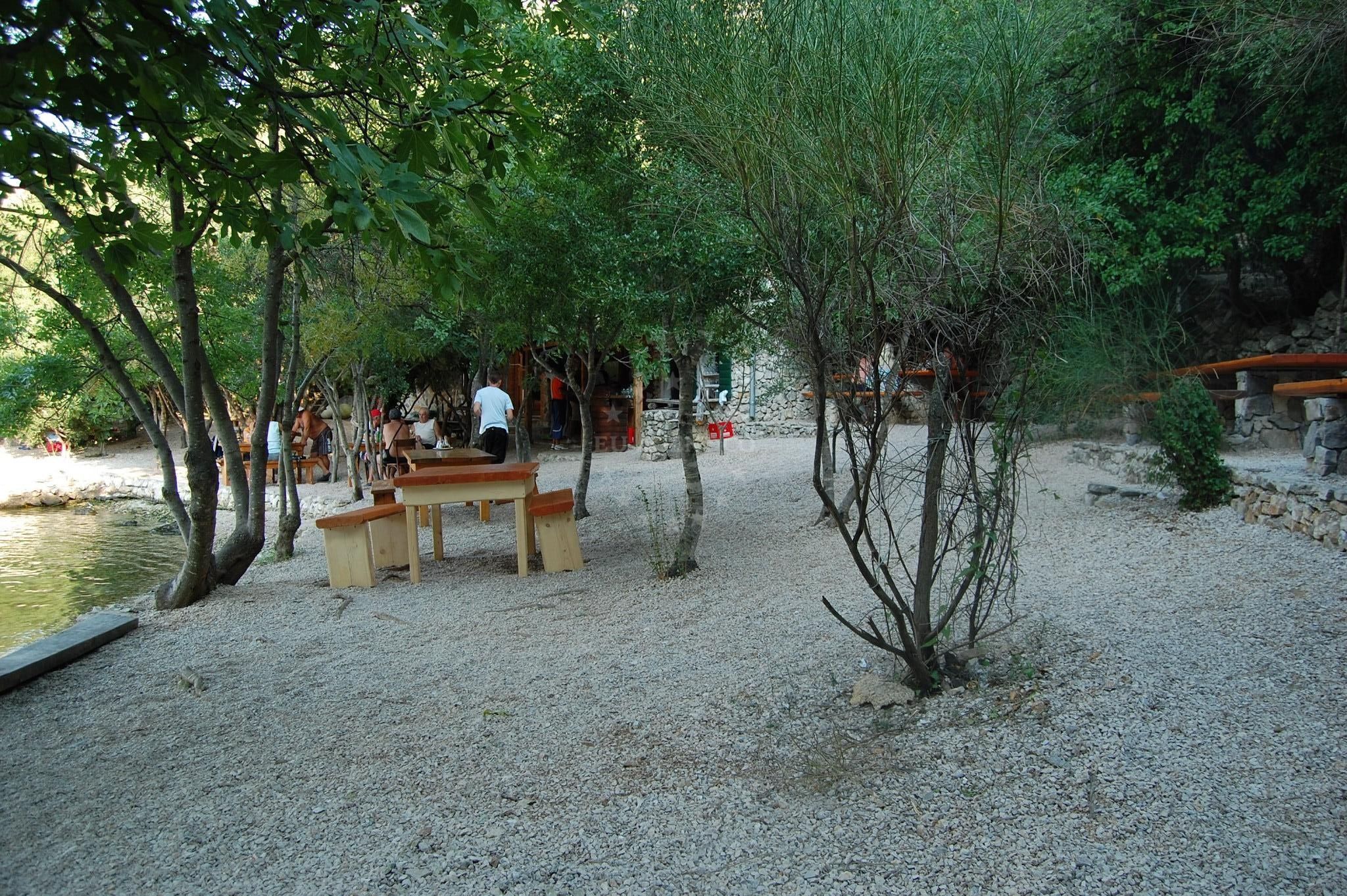 Grilled seafood and meat dishes at Konoba Vidrovaca
