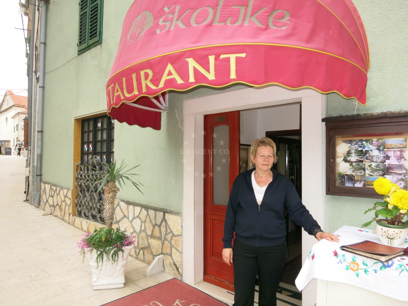 Additional view of Zlatne školjke restaurant in Restaurant in Skradin, North Dalmatia, Croatia photo 6