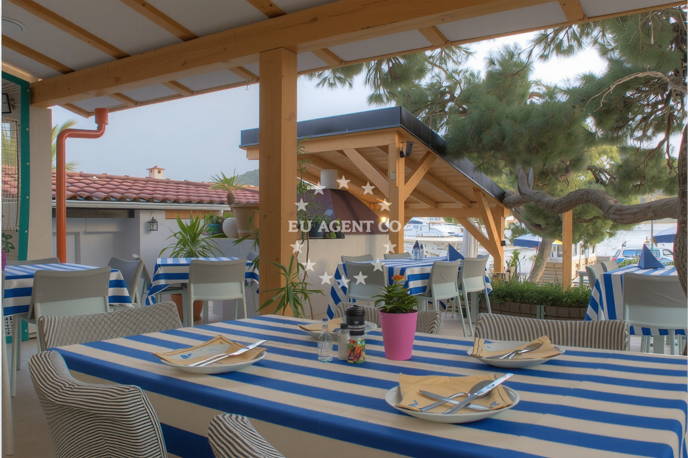 Additional view of Gina restaurant in Restaurant in Tisno, North Dalmatia, Croatia photo 9