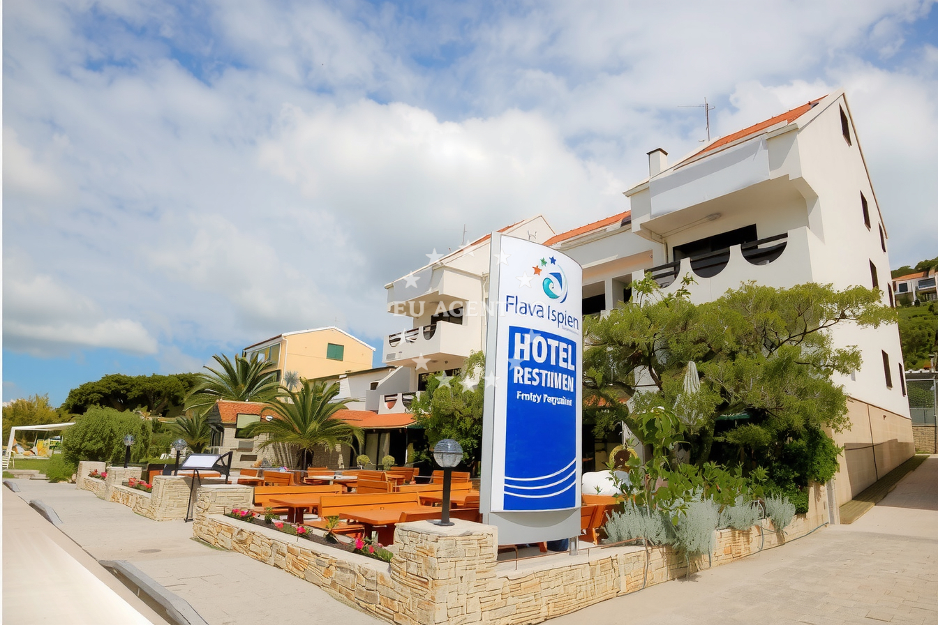 Additional view of Hotel Plava Laguna restaurant in Restaurant in Tisno, North Dalmatia, Croatia photo 12