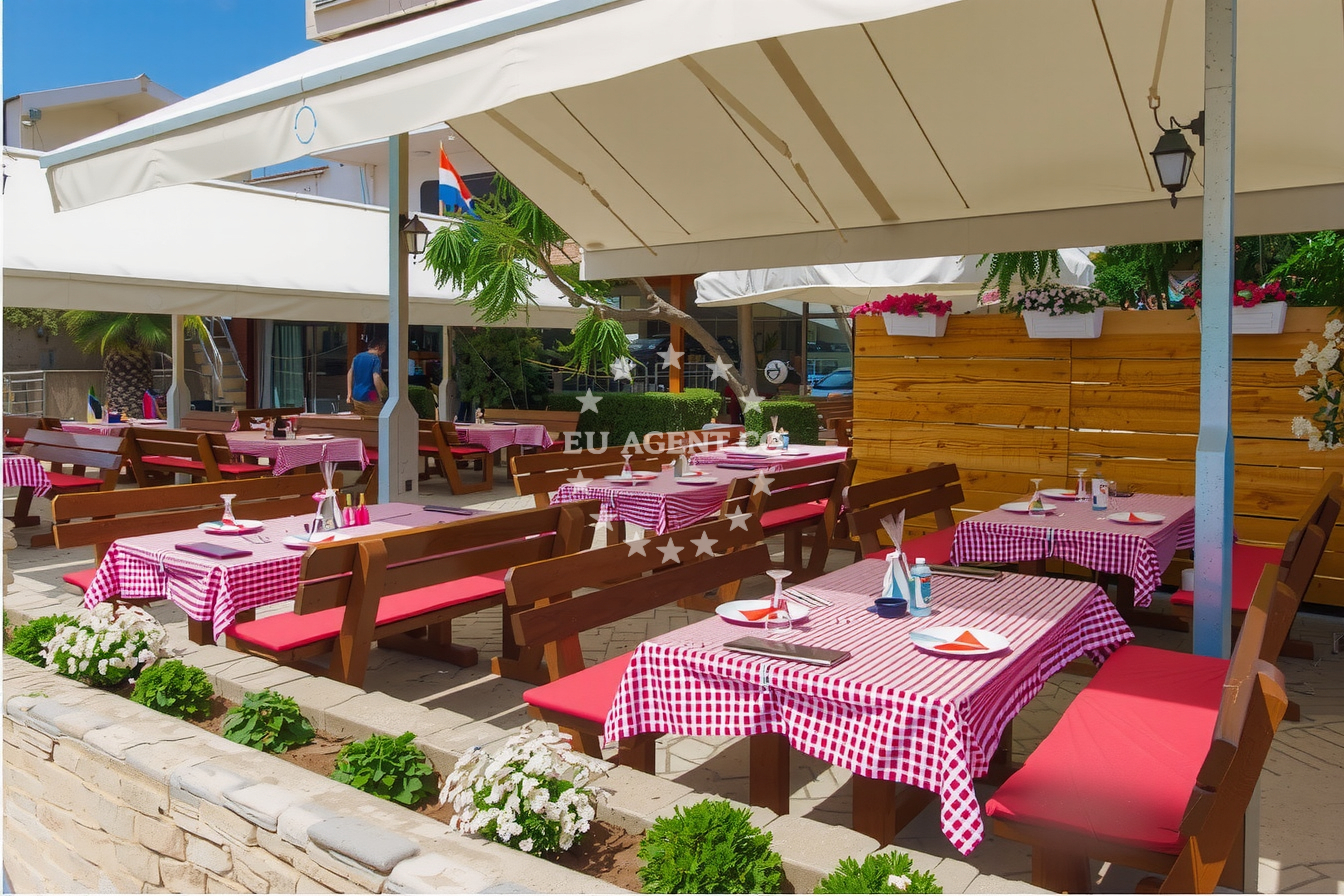 Additional view of Hotel Plava Laguna restaurant in Restaurant in Tisno, North Dalmatia, Croatia photo 14
