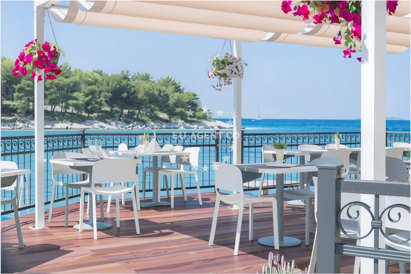Additional view of Luna restaurant in Restaurant in Tribunj, North Dalmatia, Croatia photo 6